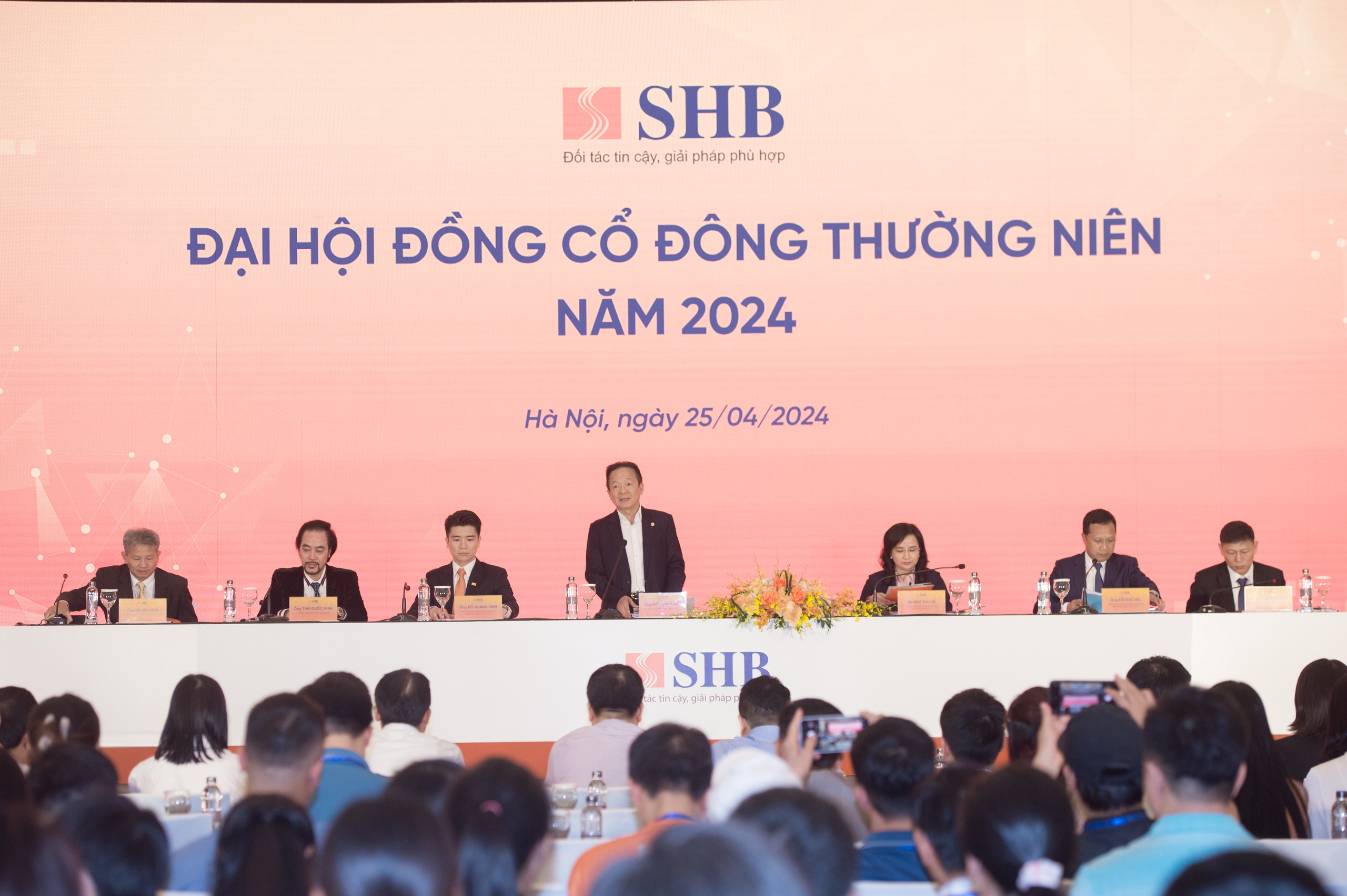 SHB tăng tốc chuyển đổi, lợi nhuận qu&yacute; I cao nhất lịch sử- Ảnh 1.