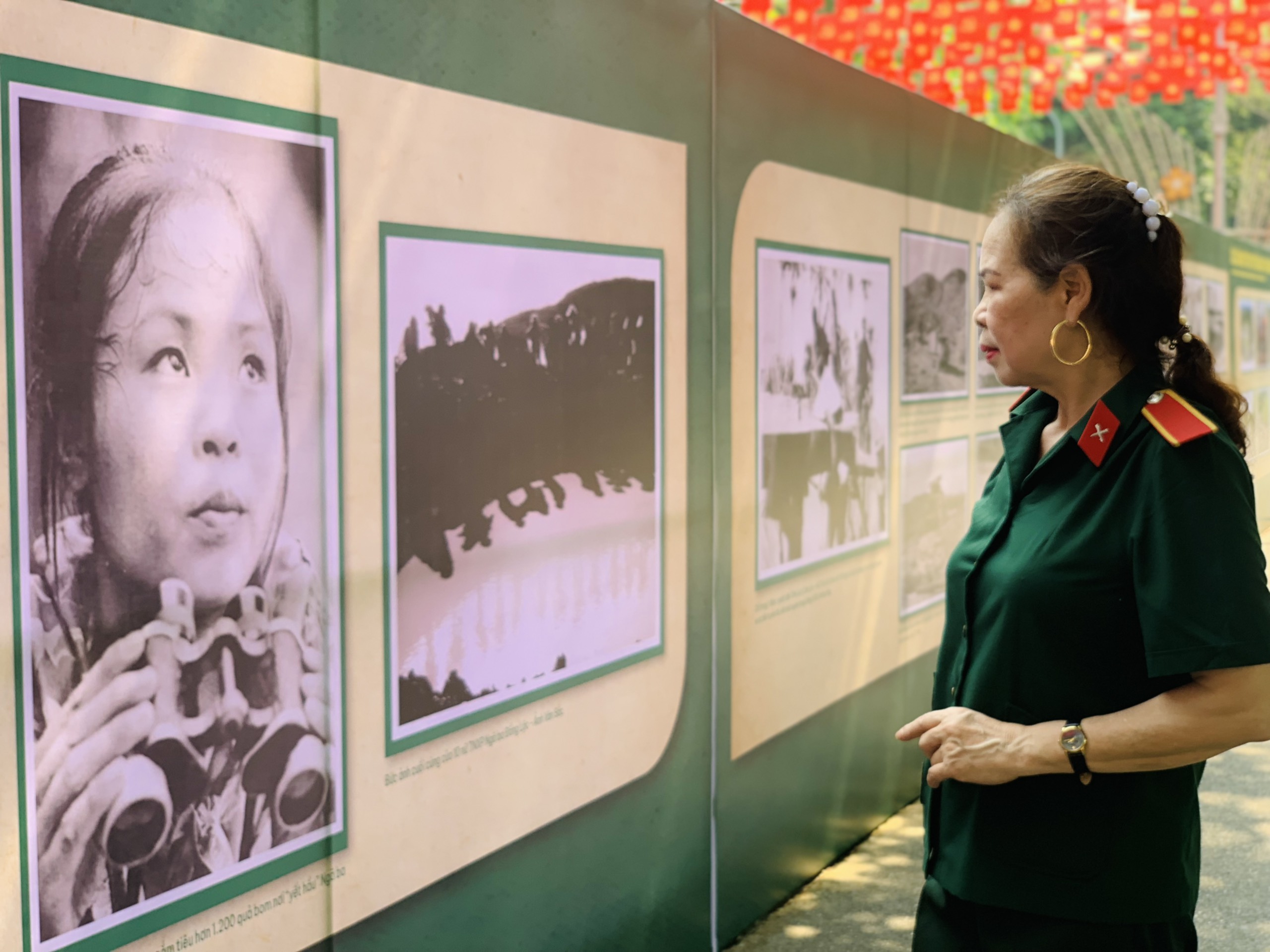 H&agrave;ng ngh&igrave;n du kh&aacute;ch h&agrave;nh hương về Ng&atilde; ba Đồng Lộc- Ảnh 4.