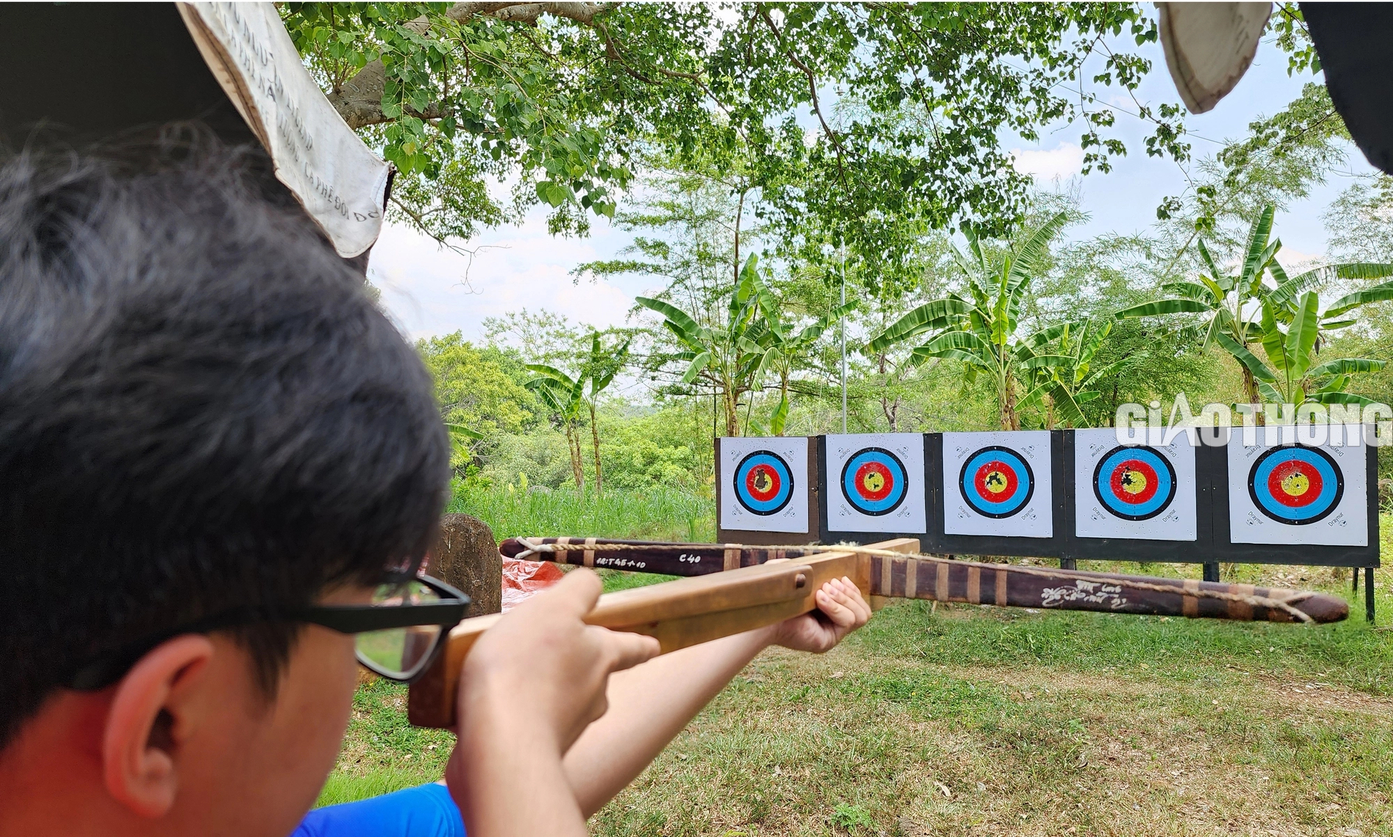 Du kh&aacute;ch đổ x&ocirc; về th&aacute;c nước đẹp nhất T&acirc;y Nguy&ecirc;n &ldquo;giải nhiệt&rdquo;- Ảnh 6.