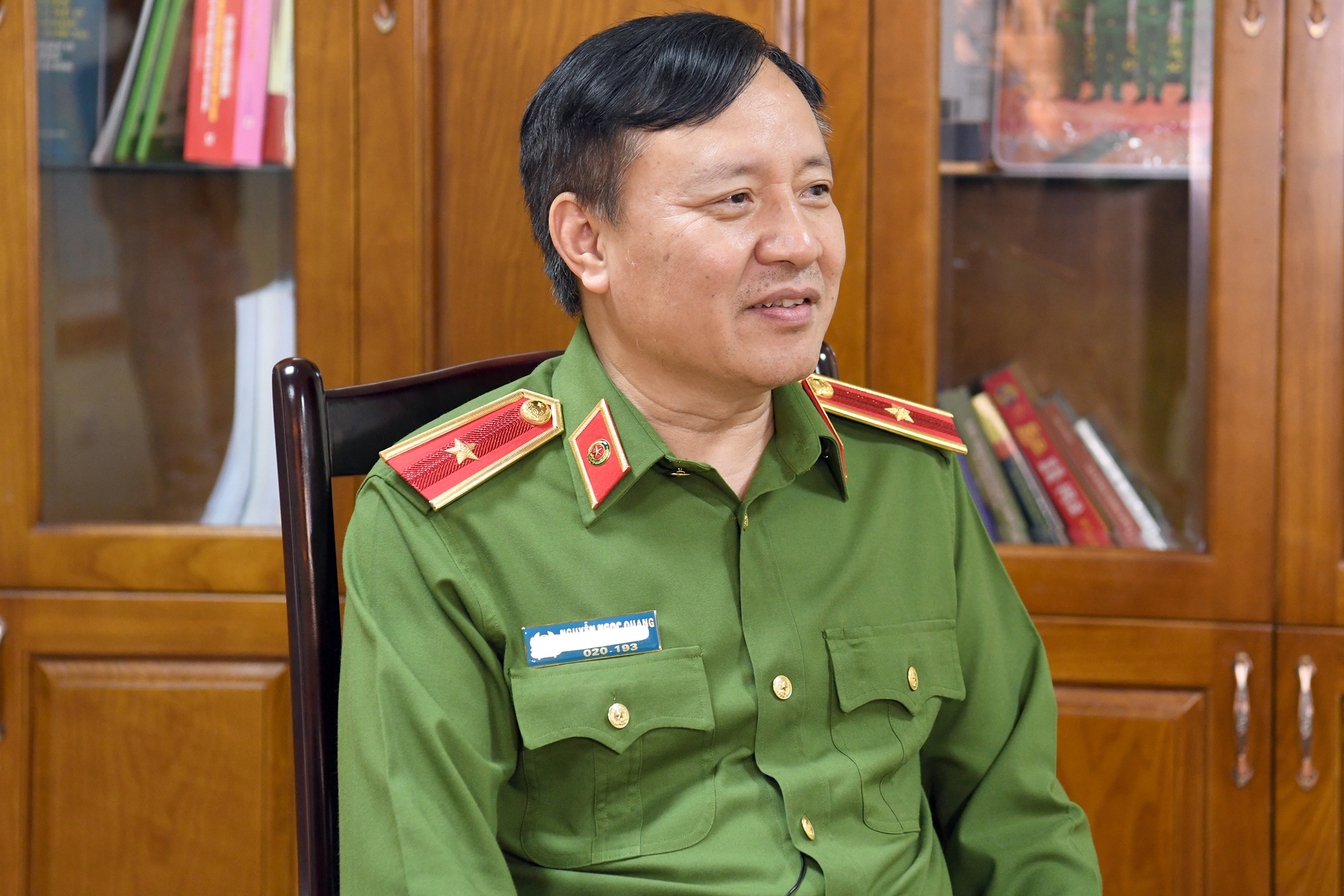 Cục ph&oacute; C04 n&oacute;i g&igrave; về h&agrave;ng trăm kg ma t&uacute;y gắn định vị dạt v&agrave;o bờ biển?- Ảnh 2.