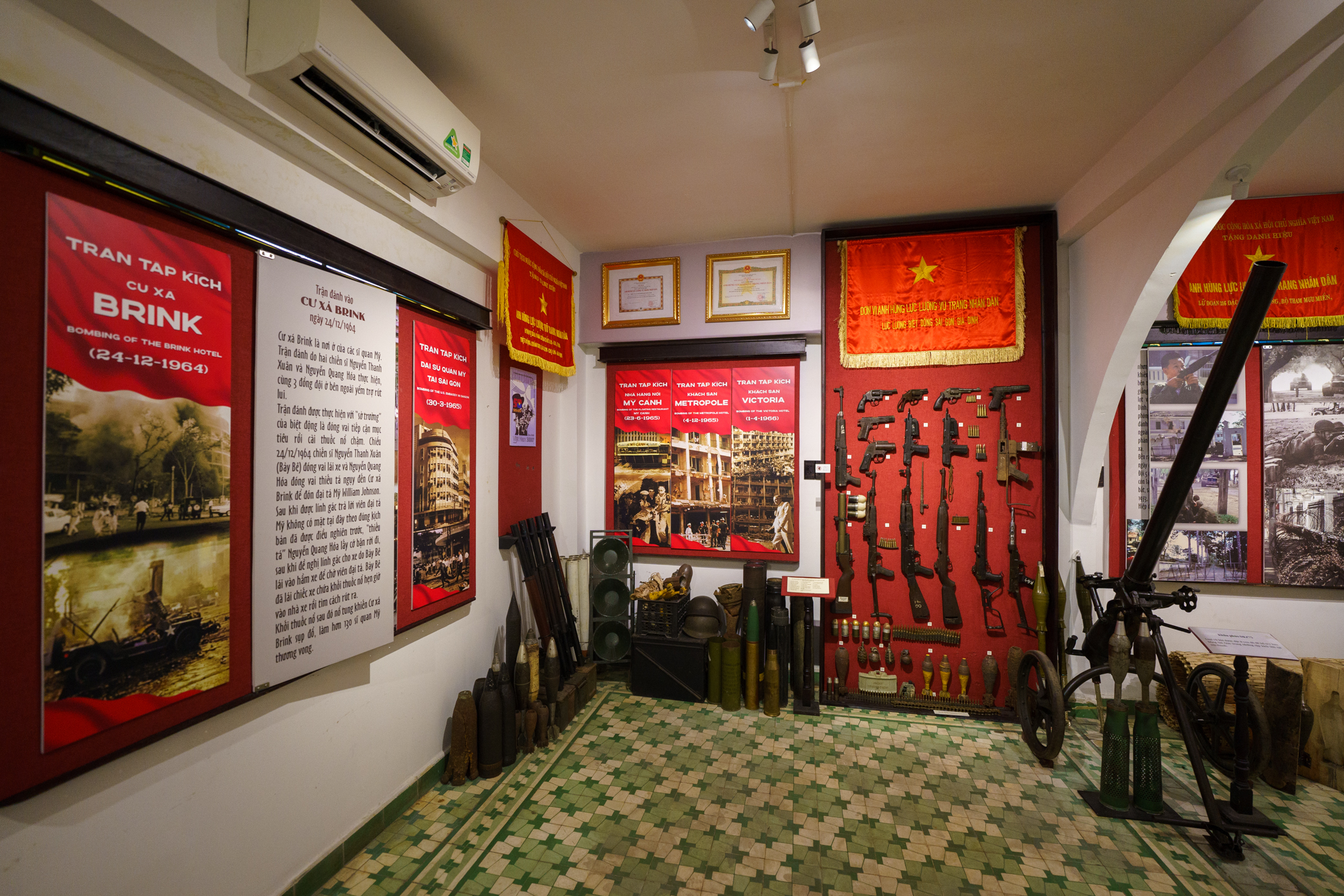 Trải nghiệm tour "TP.HCM - Ng&agrave;y v&agrave; đ&ecirc;m", những điểm đến đặc sắc ở S&agrave;i G&ograve;n- Ảnh 2.