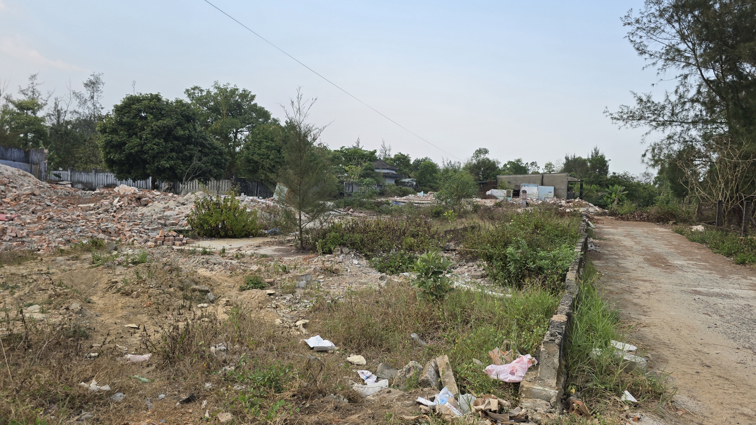 Dự án Làng đại học Đà Nẵng bao giờ hết treo?- Ảnh 4. Dự án Làng đại học Đà Nẵng bao giờ hết treo?- Ảnh 4.