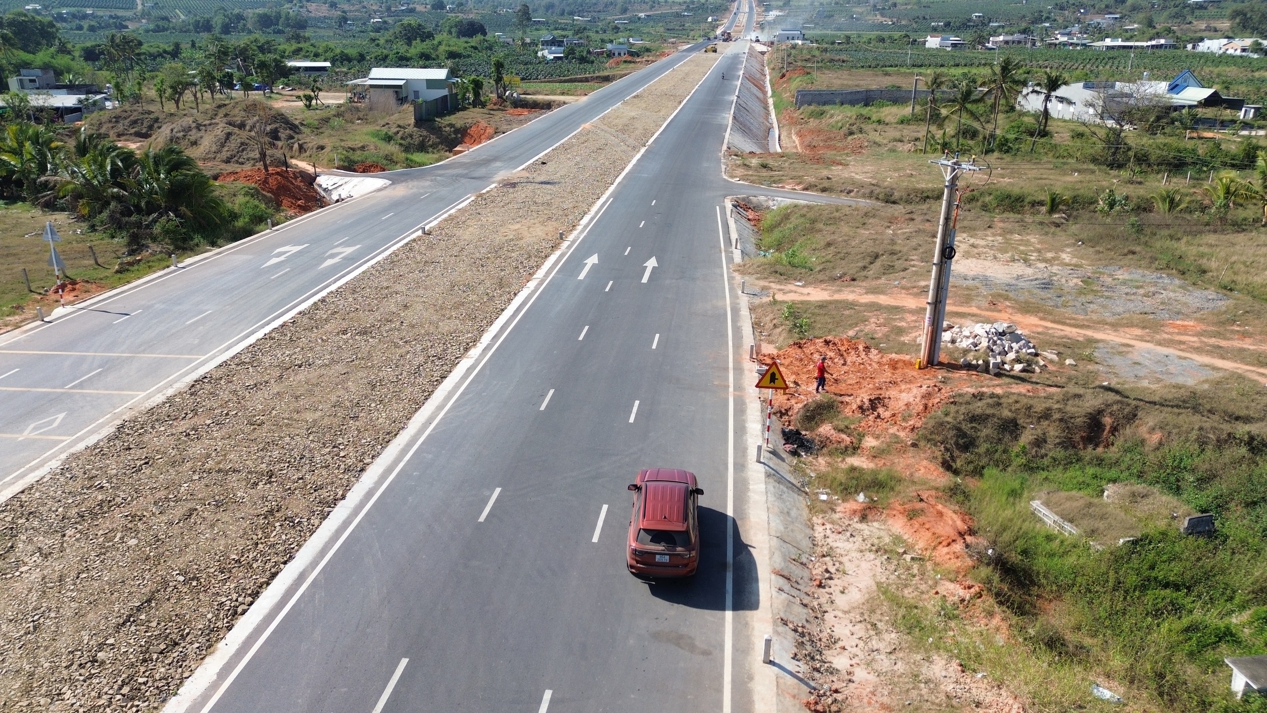 Th&ocirc;ng xe kỹ thuật đường nối cao tốc Phan Thiết - Dầu Gi&acirc;y- Ảnh 2.