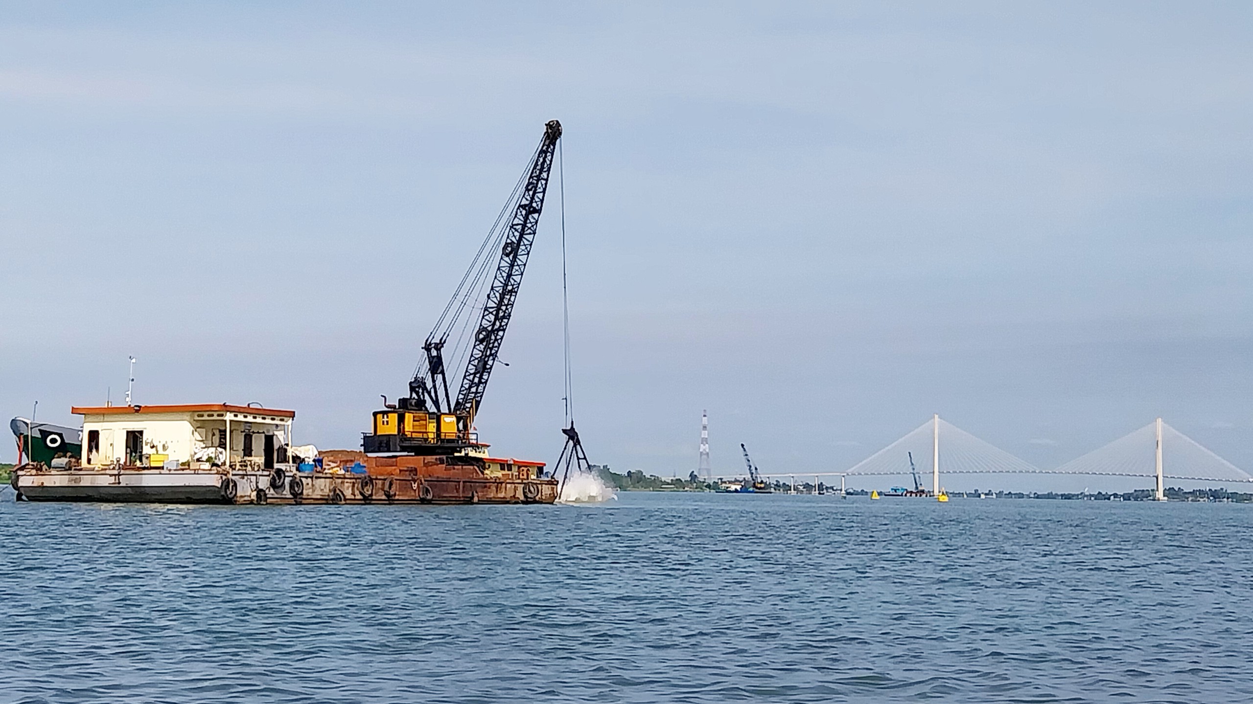 Những mỏ cát ở Đồng Tháp hoạt động ra sao trong những ngày nghỉ lễ?- Ảnh 1. Những mỏ cát ở Đồng Tháp hoạt động ra sao trong những ngày nghỉ lễ?- Ảnh 1.