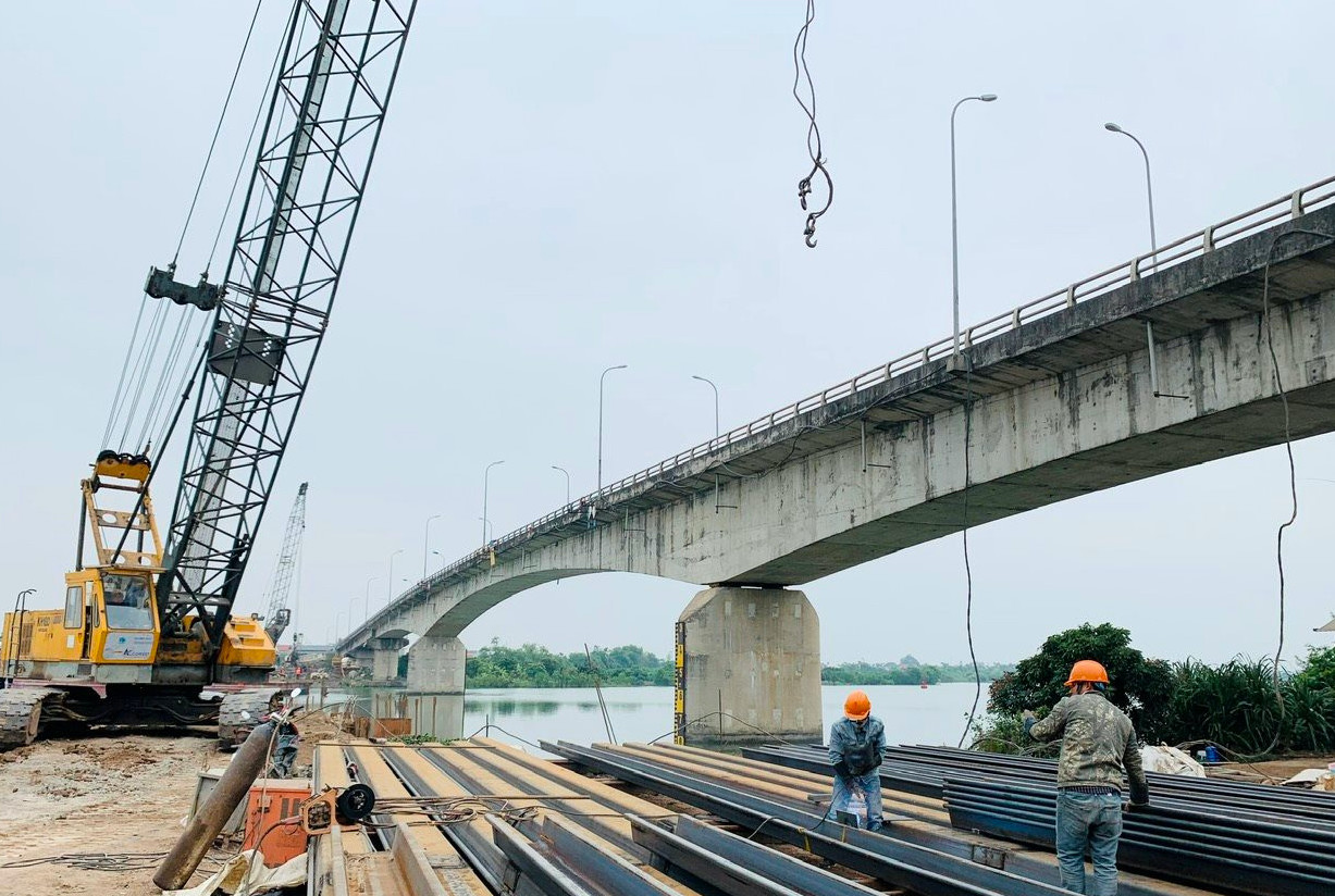 Hải Dương chi hơn 1.800 tỷ đồng đầu tư 5 dự &aacute;n giao th&ocirc;ng- Ảnh 1.