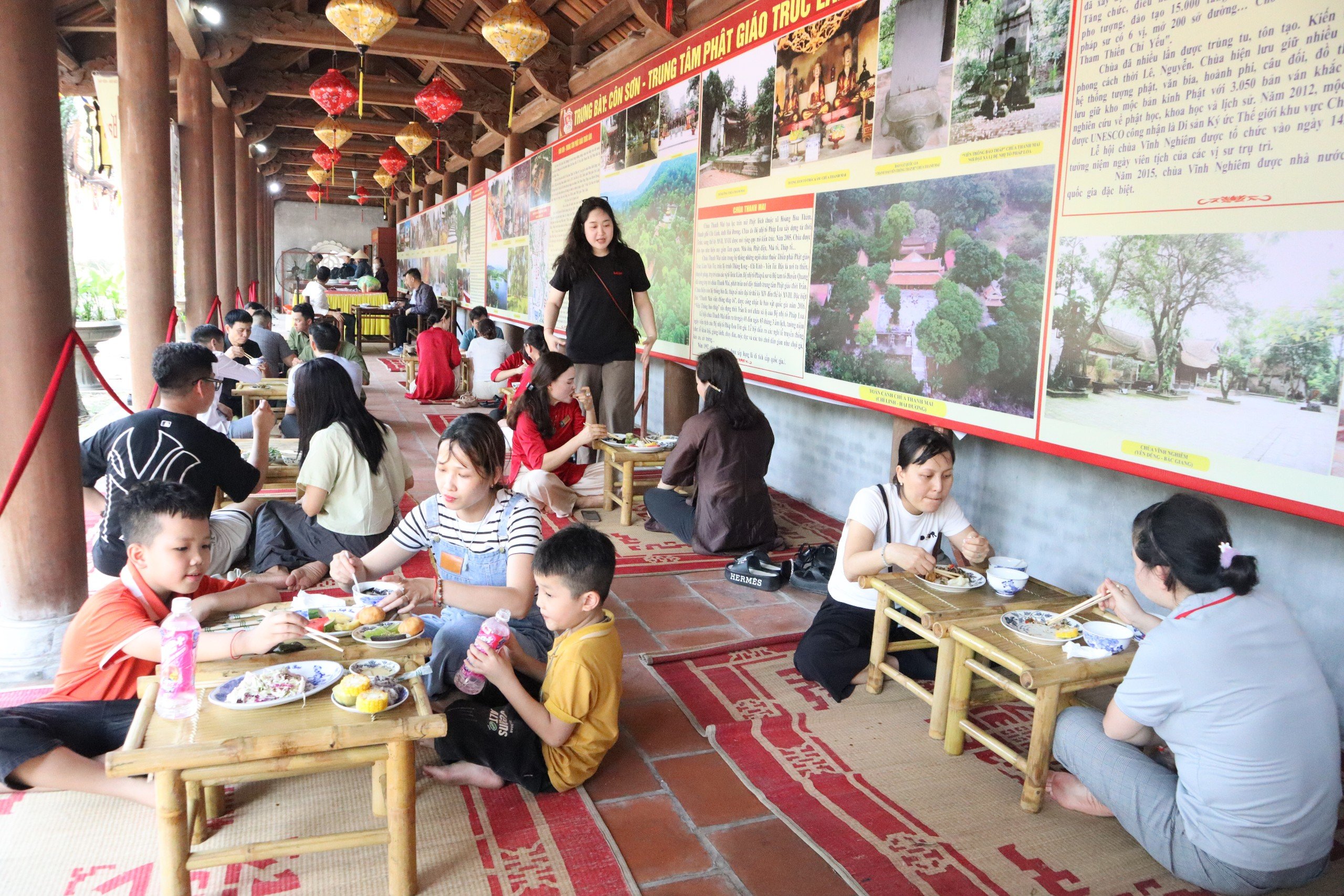 Mới lạ tiệc buffet chay tại ch&ugrave;a C&ocirc;n Sơn- Ảnh 6.