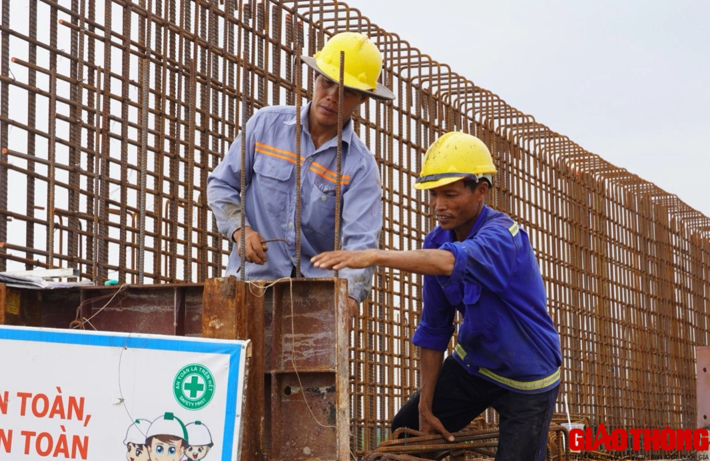 Chi&ecirc;m ngưỡng loạt dự &aacute;n giao th&ocirc;ng "n&ecirc;n h&igrave;nh n&ecirc;n v&oacute;c" ở B&agrave; Rịa - Vũng T&agrave;u- Ảnh 11.