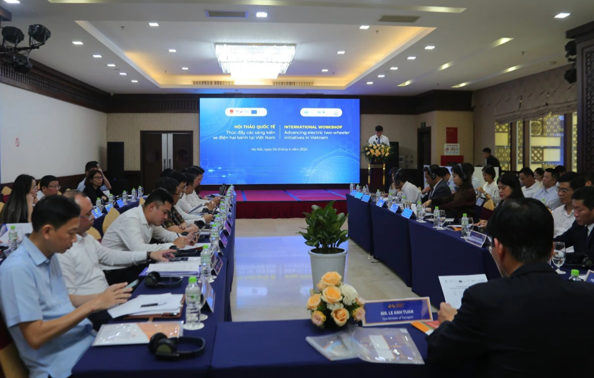 B&agrave;n giải ph&aacute;p ph&aacute;t triển xe điện hai b&aacute;nh tại Việt Nam- Ảnh 2.