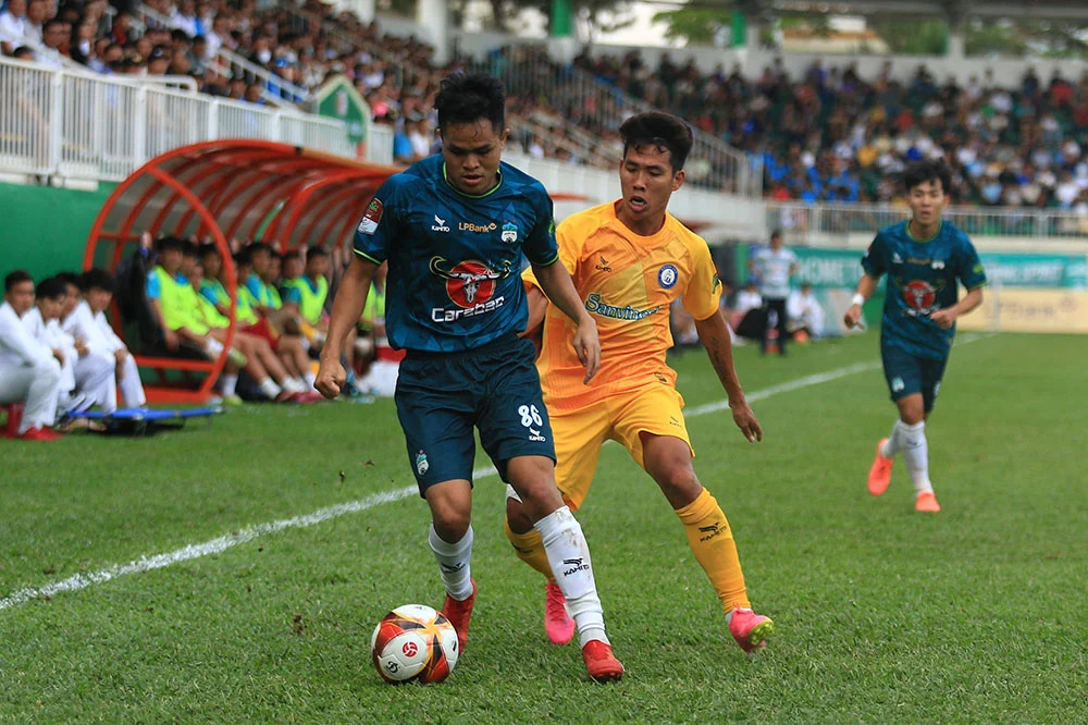 Sau 6 trận bất bại, HAGL sắp đối diện chuỗi ngày thảm họa tại V-League?- Ảnh 1. Sau 6 trận bất bại, HAGL sắp đối diện chuỗi ngày thảm họa tại V-League?- Ảnh 1.