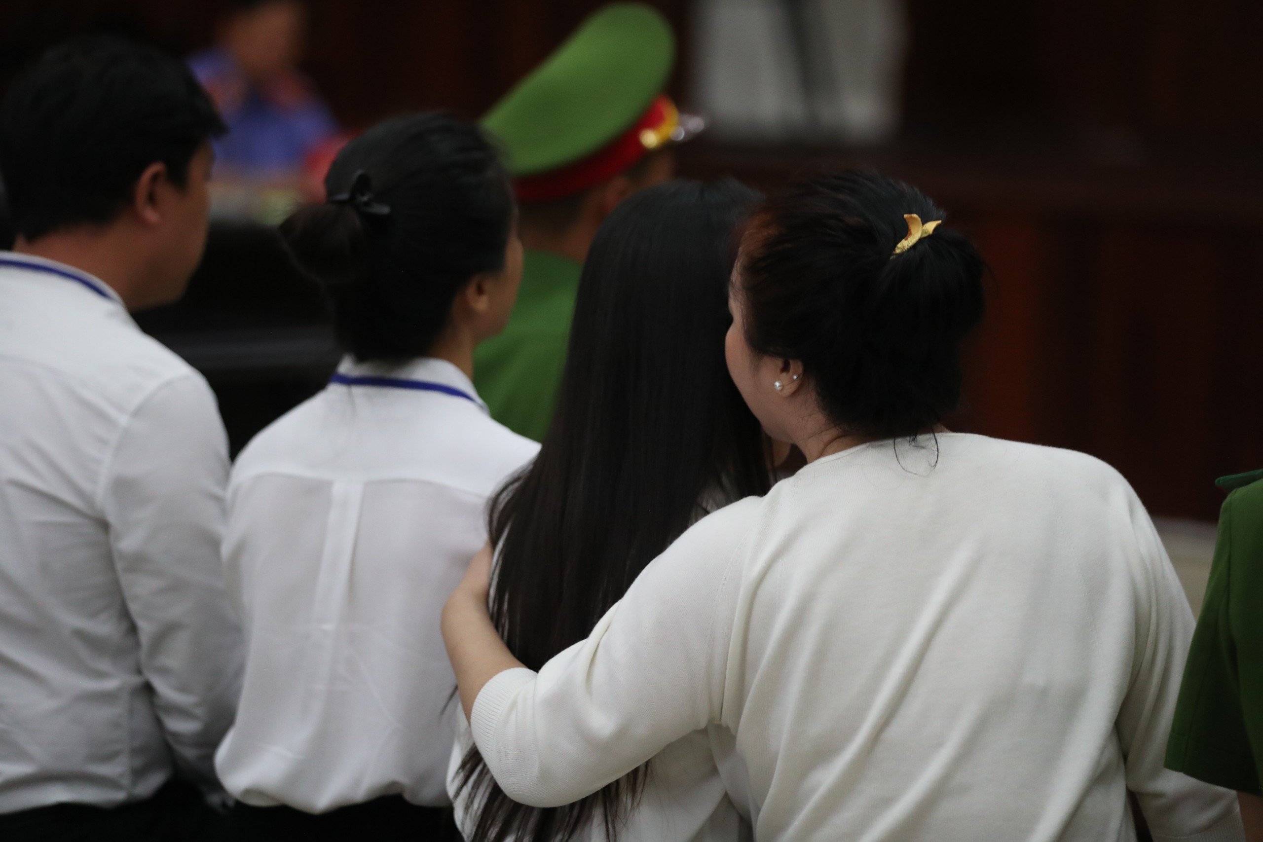 B&agrave; Nguyễn Phương Hằng được giảm &aacute;n từ 3 năm xuống c&ograve;n 2 năm 9 th&aacute;ng t&ugrave;- Ảnh 3.