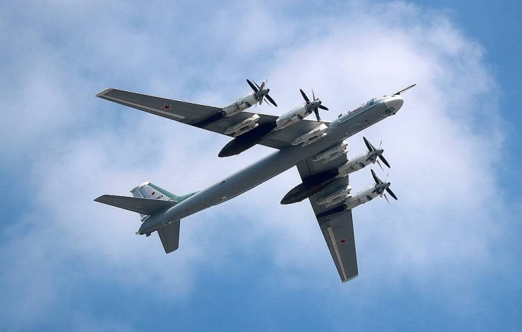 Si&ecirc;u UAV Sokol-300 kẻ th&aacute;ch thức tầm xa đ&aacute;ng sợ đối với Nga- Ảnh 2.