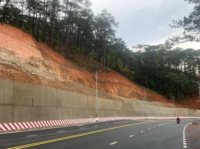 Lâm Đồng sẽ lắp đặt hệ thống camera giám sát tuyến đèo Prenn- Ảnh 2. Lâm Đồng sẽ lắp đặt hệ thống camera giám sát tuyến đèo Prenn- Ảnh 2.