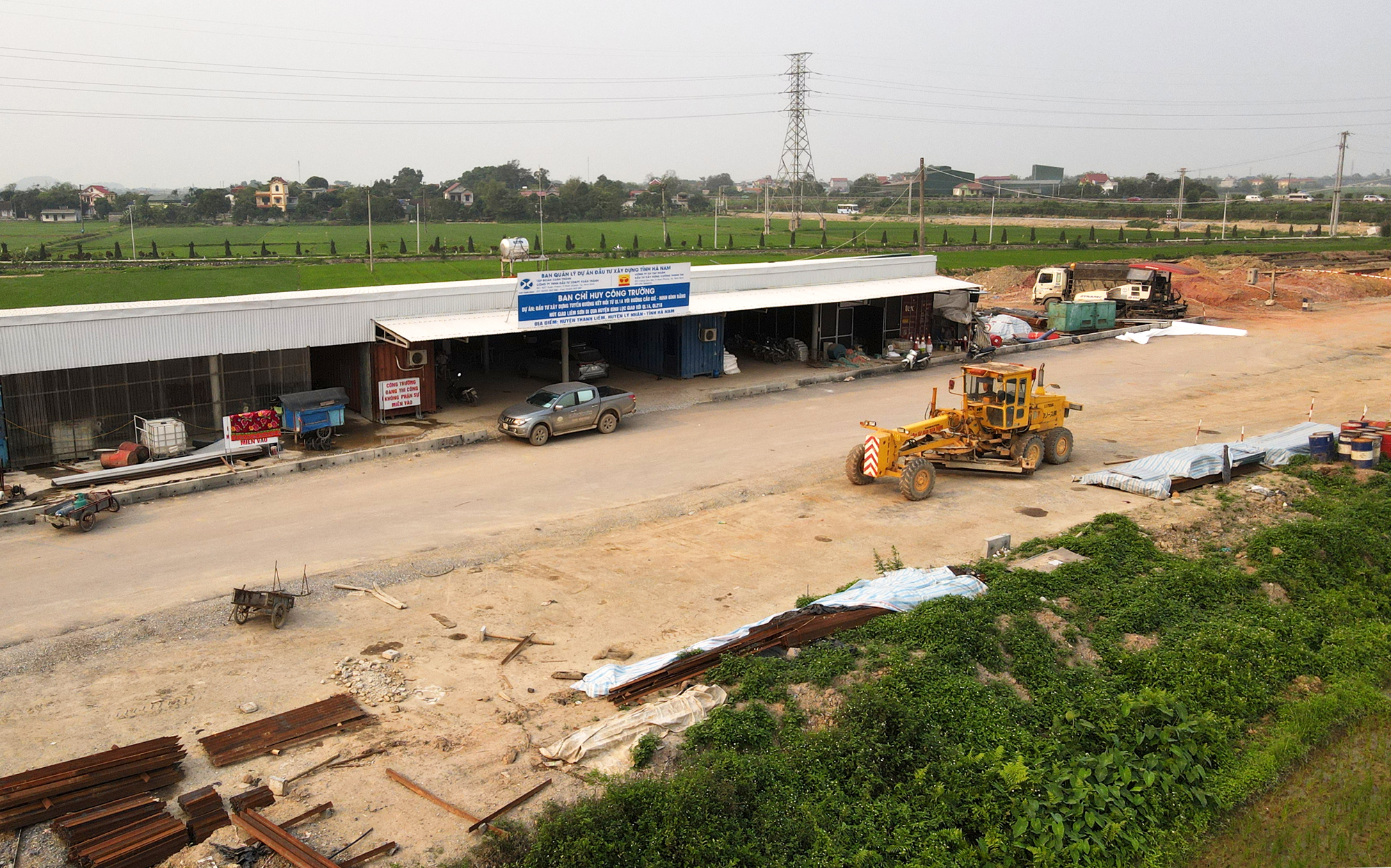 Ngắm trục hành lang Đông Tây 3.600 tỷ đồng của Hà Nam từ trên cao- Ảnh 3. Ngắm trục hành lang Đông Tây 3.600 tỷ đồng của Hà Nam từ trên cao- Ảnh 3.