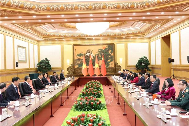 Chủ tịch Quốc hội Vương Đ&igrave;nh Huệ hội kiến Tổng B&iacute; thư, Chủ tịch Trung Quốc Tập Cận B&igrave;nh- Ảnh 2.