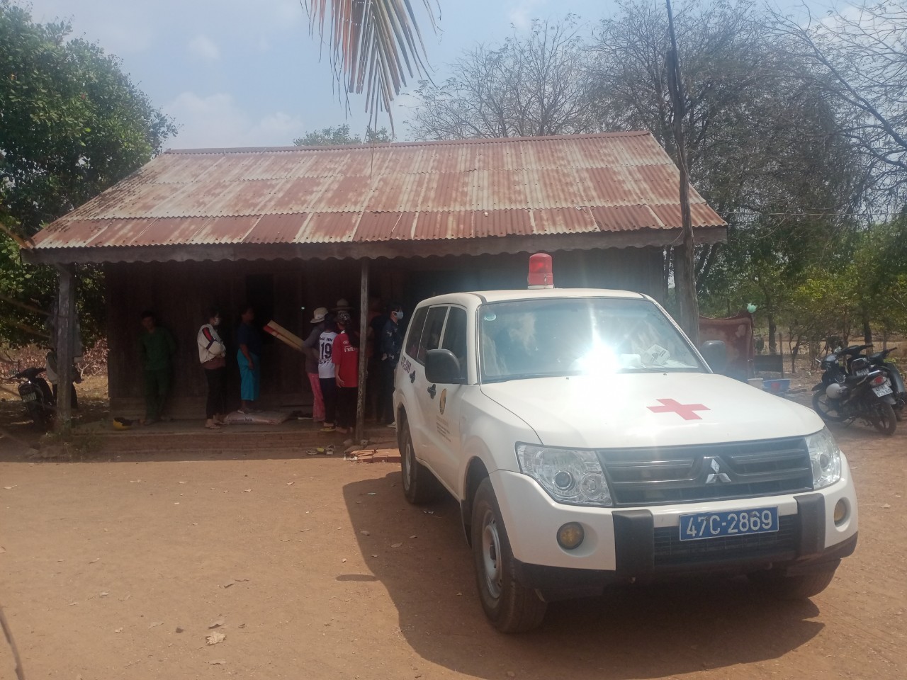 Nữ sinh lớp 7 gục ng&atilde;, tử vong trong giờ học thể dục- Ảnh 1.