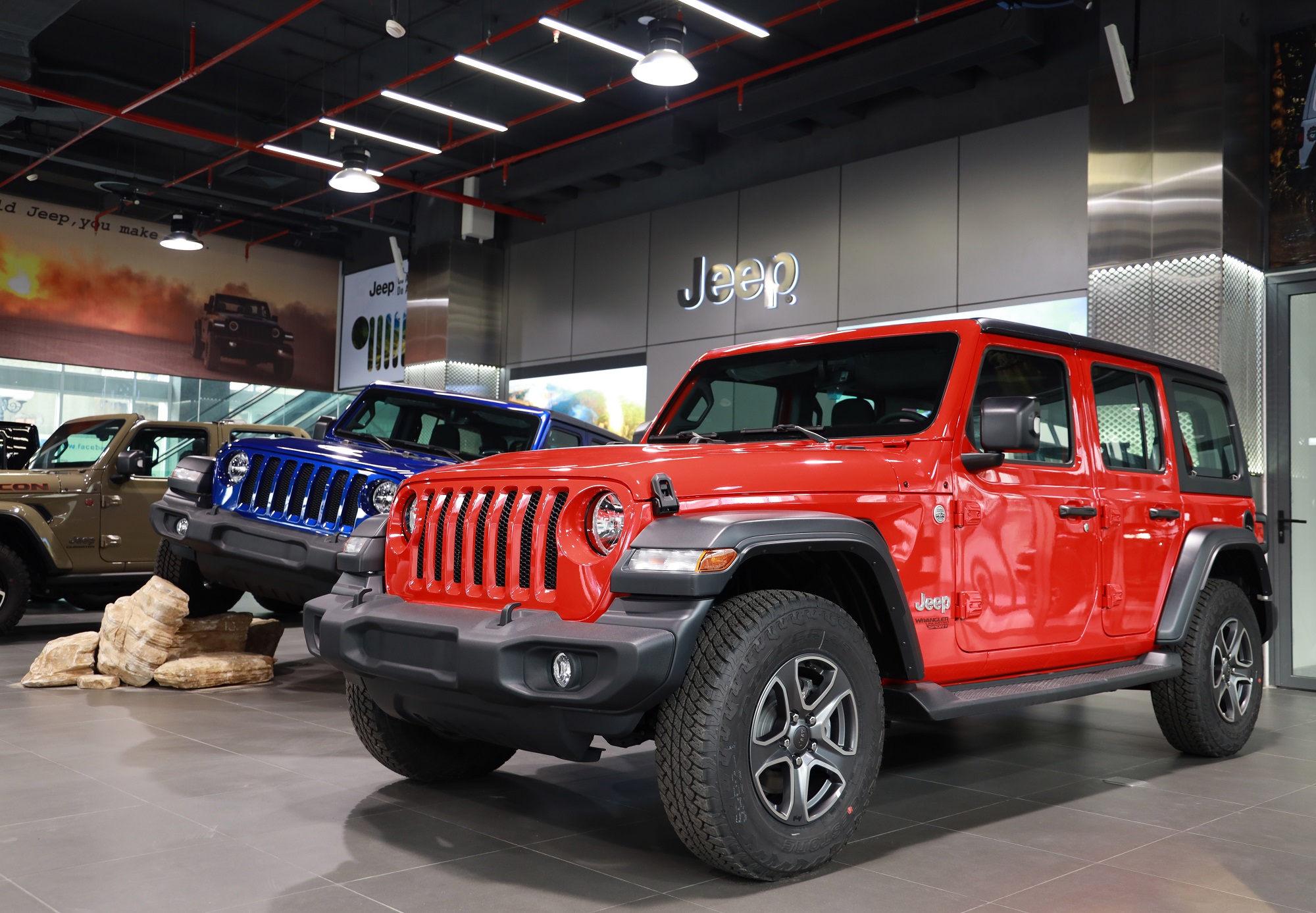 Nh&oacute;m chủ th&acirc;u t&oacute;m Vincom Retail l&agrave; ai, mạnh cỡ n&agrave;o?- Ảnh 1.