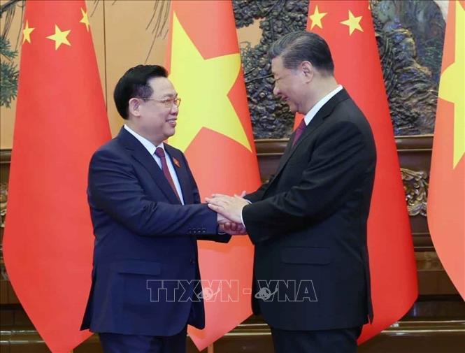 Chủ tịch Quốc hội Vương Đ&igrave;nh Huệ hội kiến Tổng B&iacute; thư, Chủ tịch Trung Quốc Tập Cận B&igrave;nh- Ảnh 1.