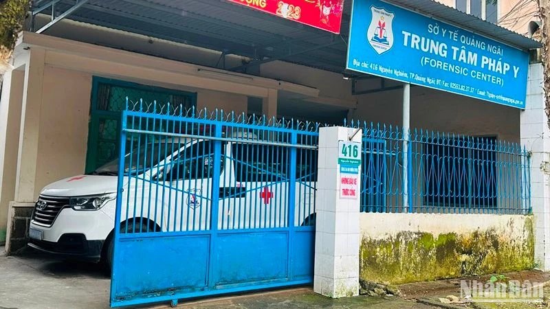 Gi&aacute;m đốc Trung t&acirc;m ph&aacute;p y nhận hối lộ: L&agrave;m sai lệch nhiều kết quả gi&aacute;m định- Ảnh 3.