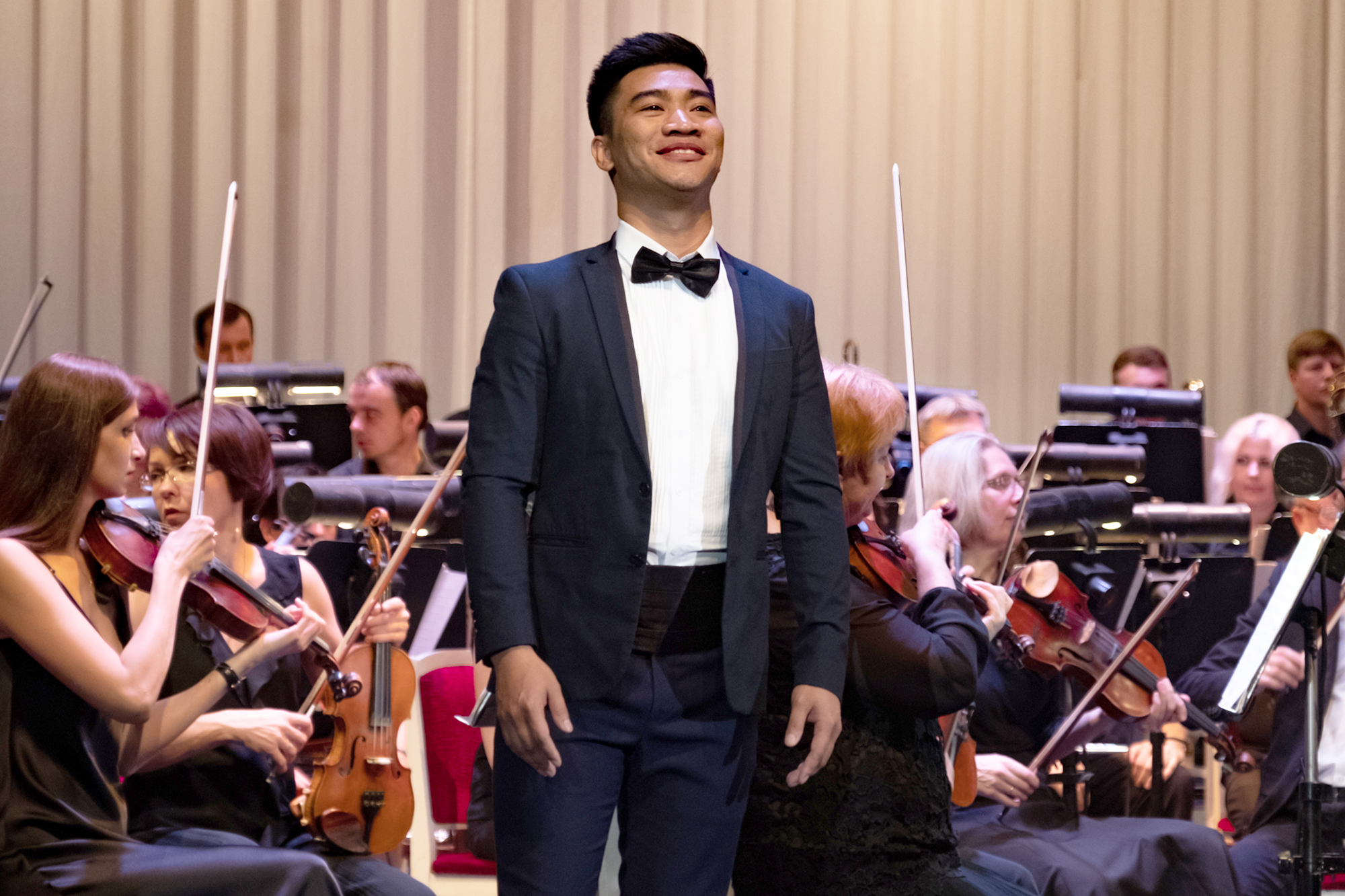 Nghệ sĩ opera Nguyễn Khắc Hòa: Muốn đưa âm nhạc bác học đến với khán giả bình dân- Ảnh 2. Nghệ sĩ opera Nguyễn Khắc Hòa: Muốn đưa âm nhạc bác học đến với khán giả bình dân- Ảnh 2.