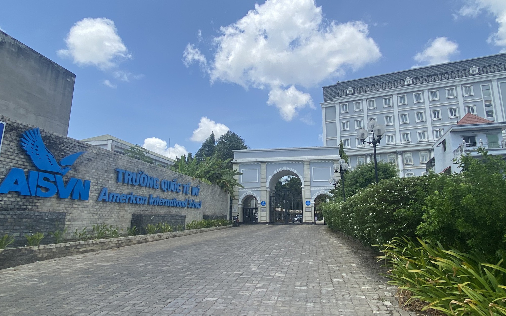 Trường quốc tế AISVN vẫn thiếu 96 tỷ đồng để dạy trực tiếp hết năm học