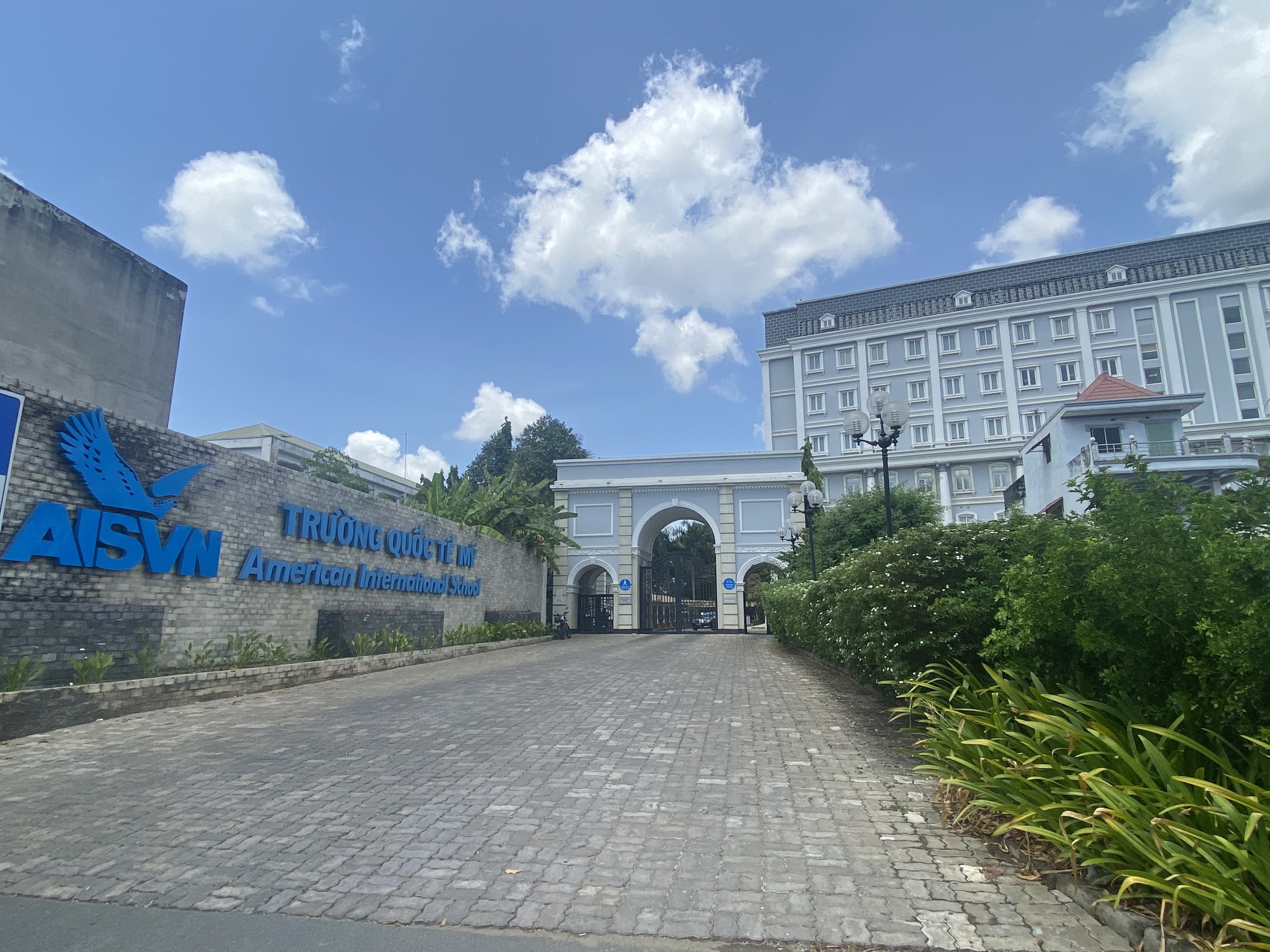 Trường quốc tế AISVN vẫn thiếu 96 tỷ đồng để dạy trực tiếp hết năm học- Ảnh 2.