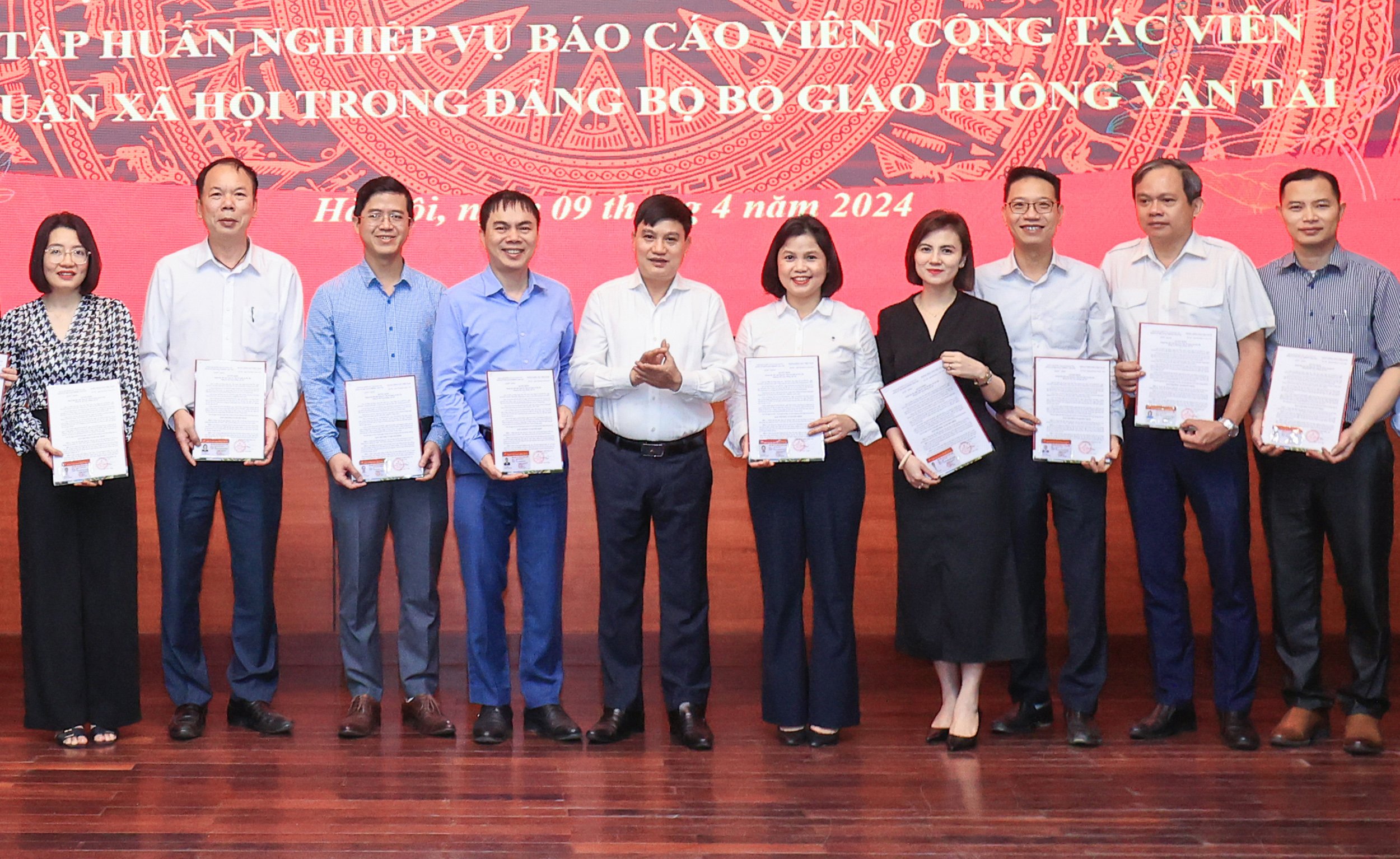 Đảng ủy Bộ GTVT tập huấn cộng t&aacute;c vi&ecirc;n dư luận x&atilde; hội- Ảnh 1.