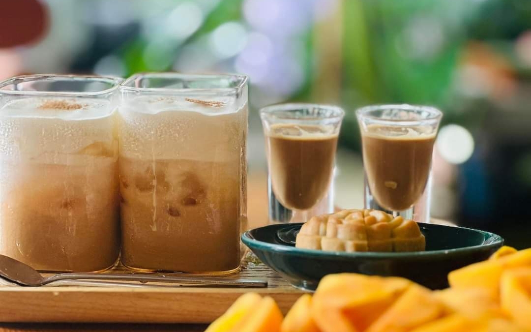 Uống c&agrave; ph&ecirc; l&uacute;c s&aacute;ng sớm c&oacute; thể g&acirc;y hại, thời điểm n&agrave;o tốt nhất trong ng&agrave;y?