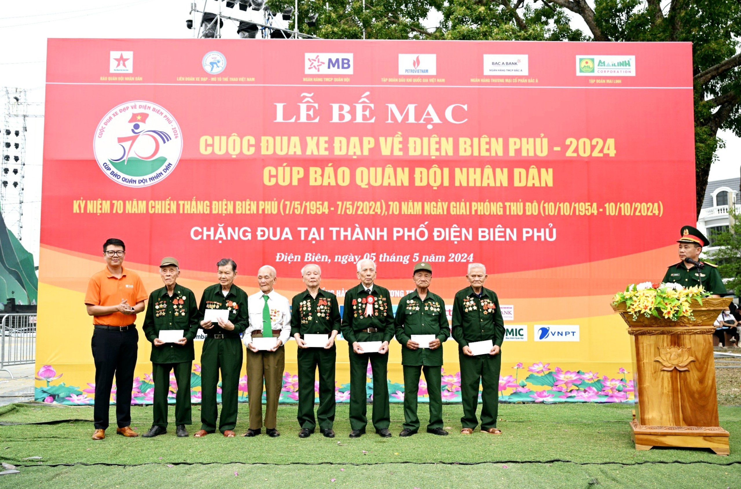 SHB d&agrave;nh hơn 11 tỷ đồng thực hiện c&aacute;c hoạt động x&atilde; hội tại tỉnh Điện Bi&ecirc;n- Ảnh 2.
