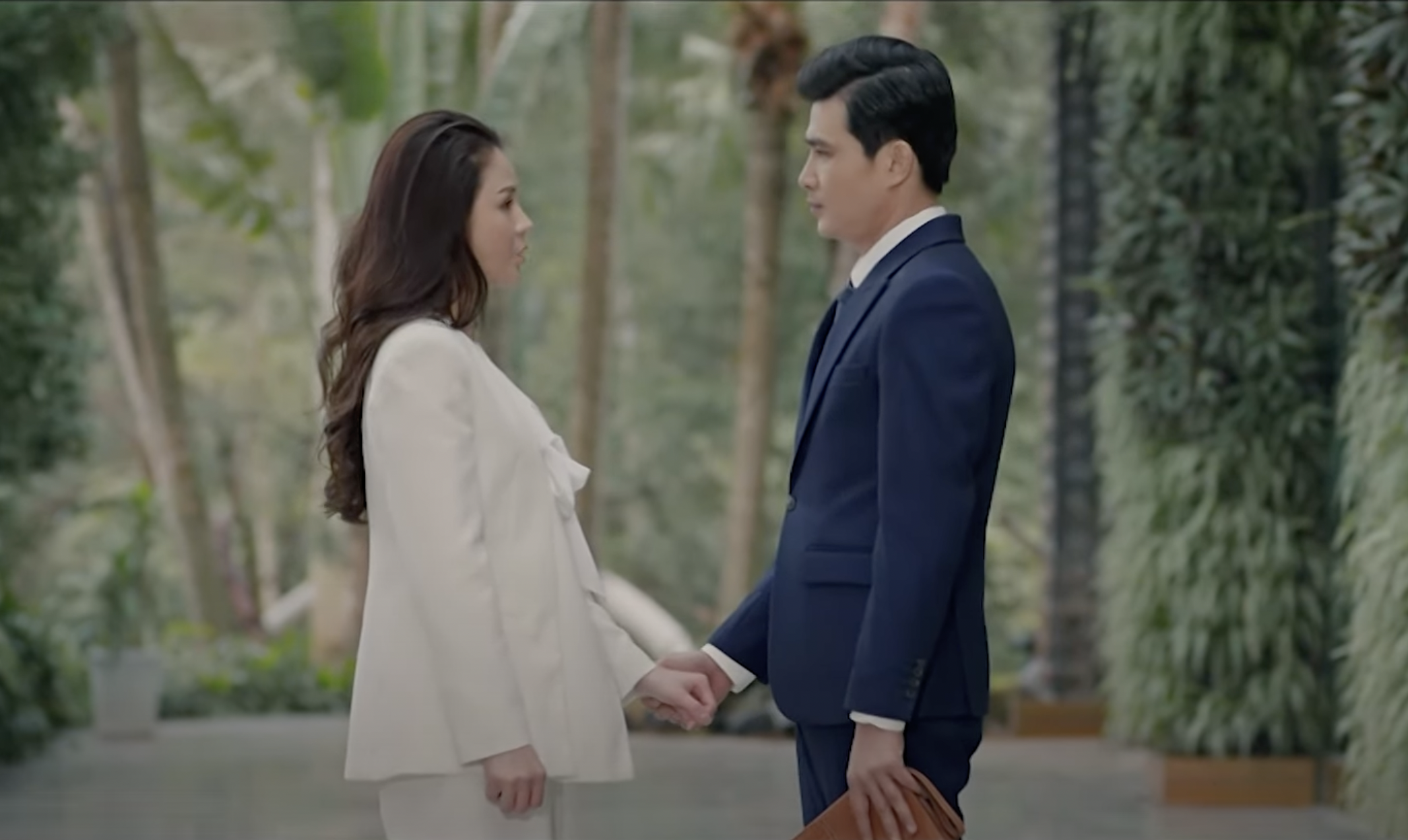 Nghĩa vội v&agrave;ng cầu h&ocirc;n An Nhi&ecirc;n khi biết c&ocirc; c&oacute; thai đứa con thứ 2.