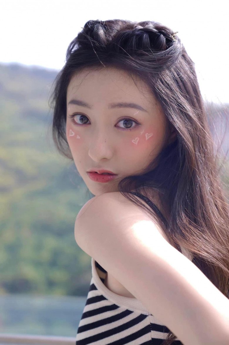 Vụ ngọc nữ m&agrave;n ảnh bị lộ clip: Một nam diễn vi&ecirc;n c&oacute; h&agrave;nh động lạ- Ảnh 4.