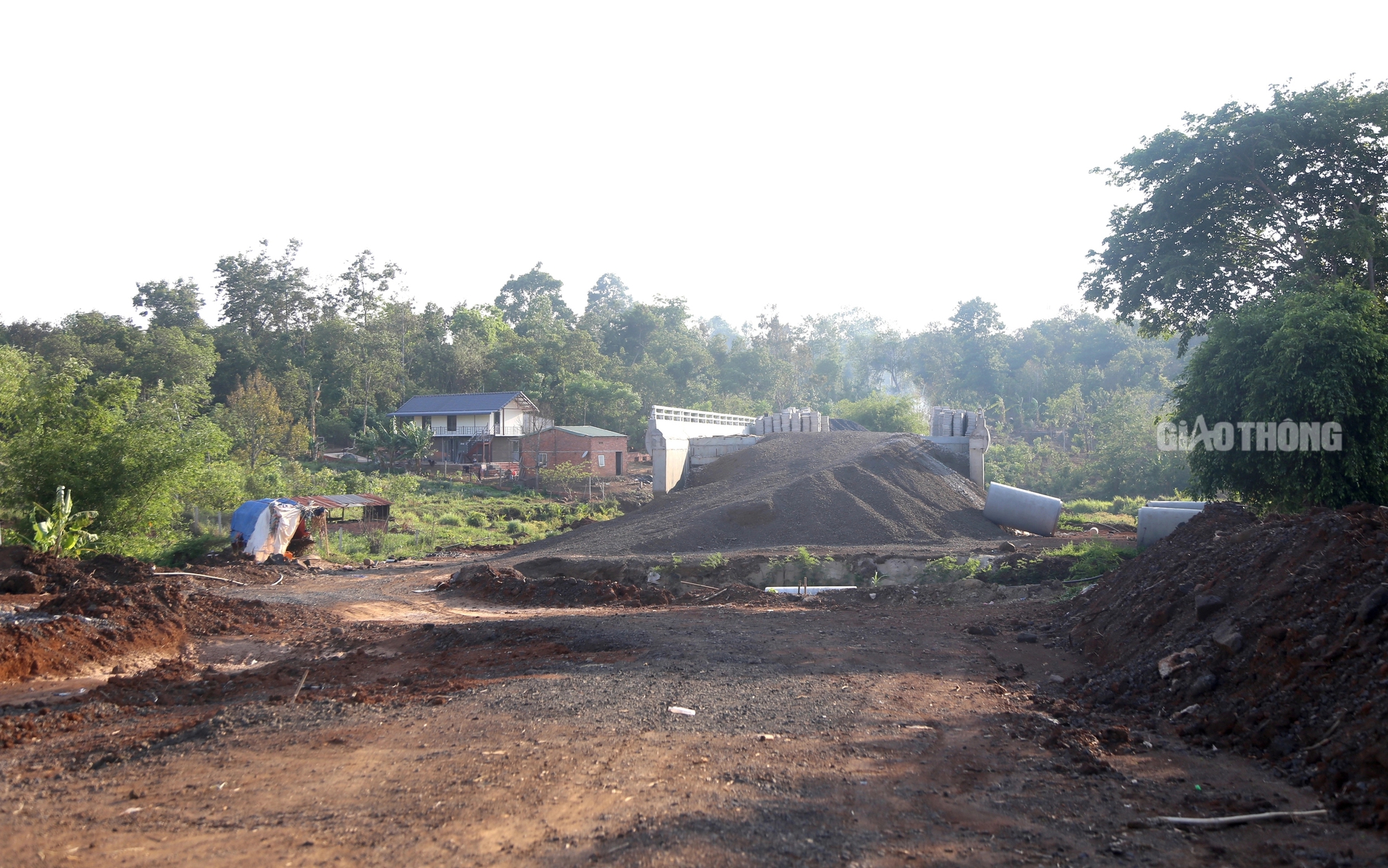 Đắk Lắk: Dự &aacute;n đường hơn 1.800 tỷ đồng gặp kh&oacute; v&igrave; mặt bằng- Ảnh 8.