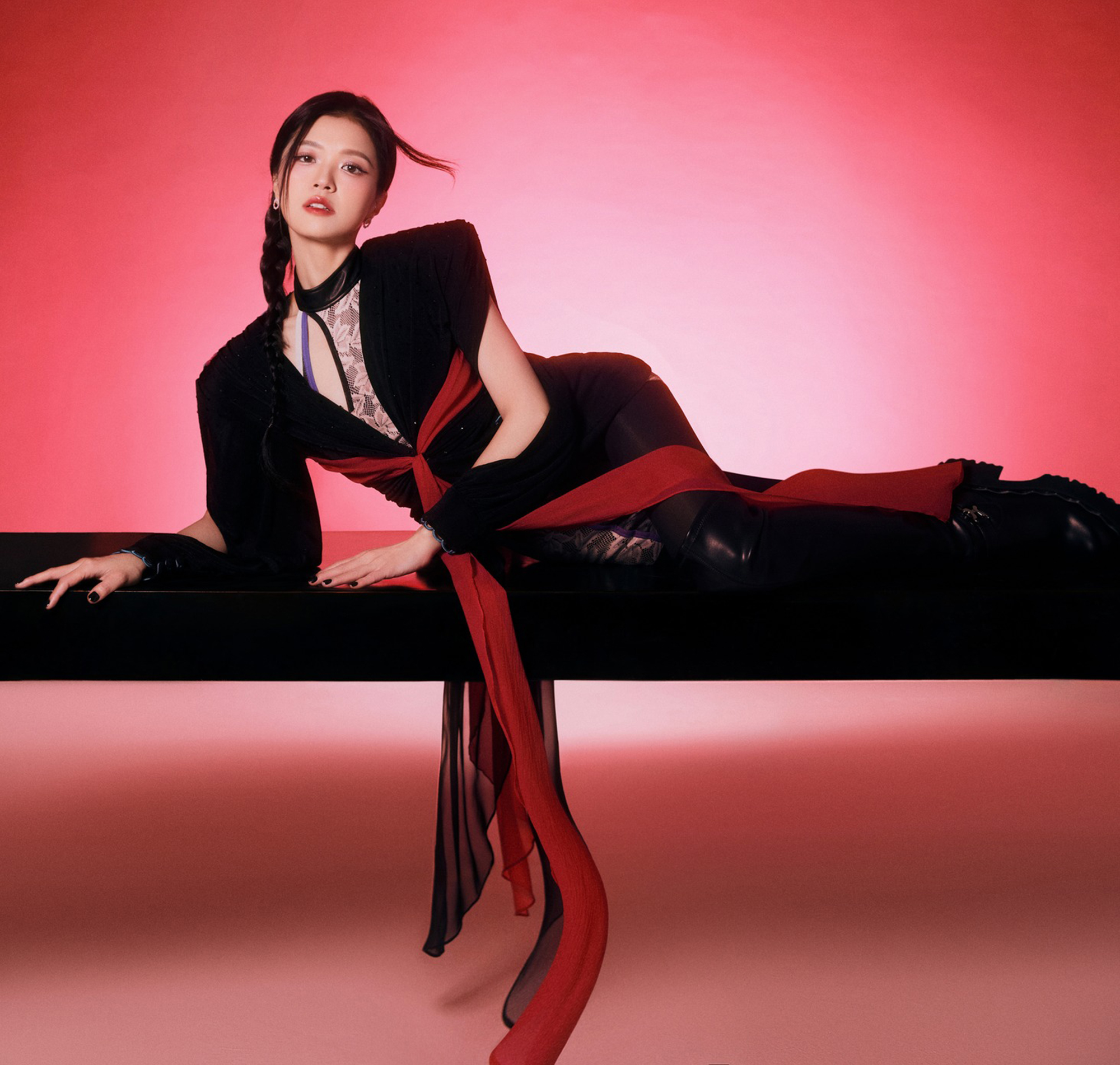 Suni Hạ Linh: &ldquo;So s&aacute;nh t&ocirc;i với Chi Pu l&agrave; khập khiễng&rdquo;- Ảnh 2.