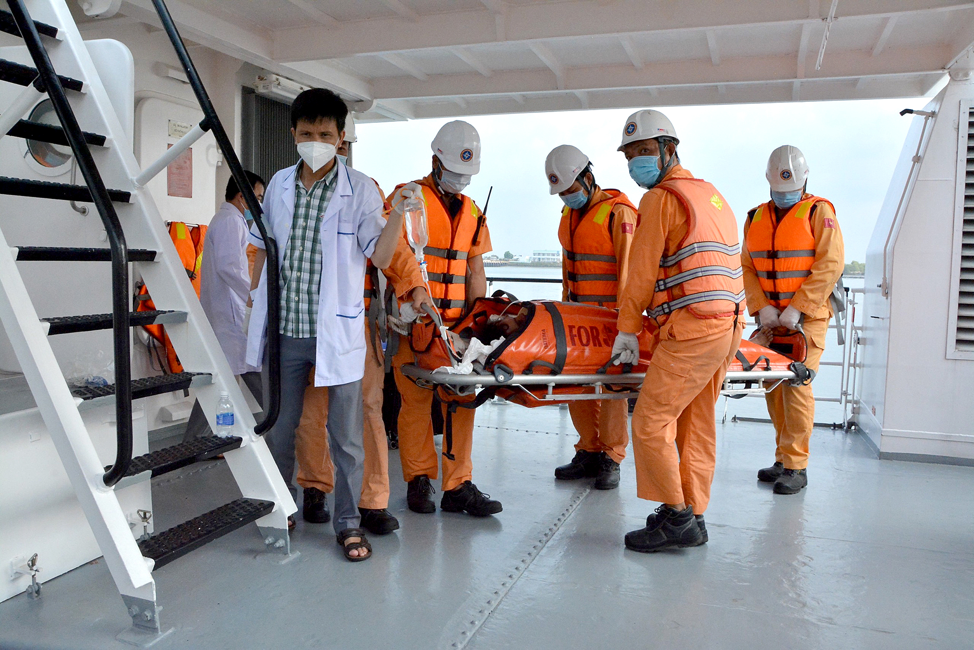 &ldquo;Mỏi mắt&rdquo; t&igrave;m nh&acirc;n lực cứu nạn h&agrave;ng hải- Ảnh 1.