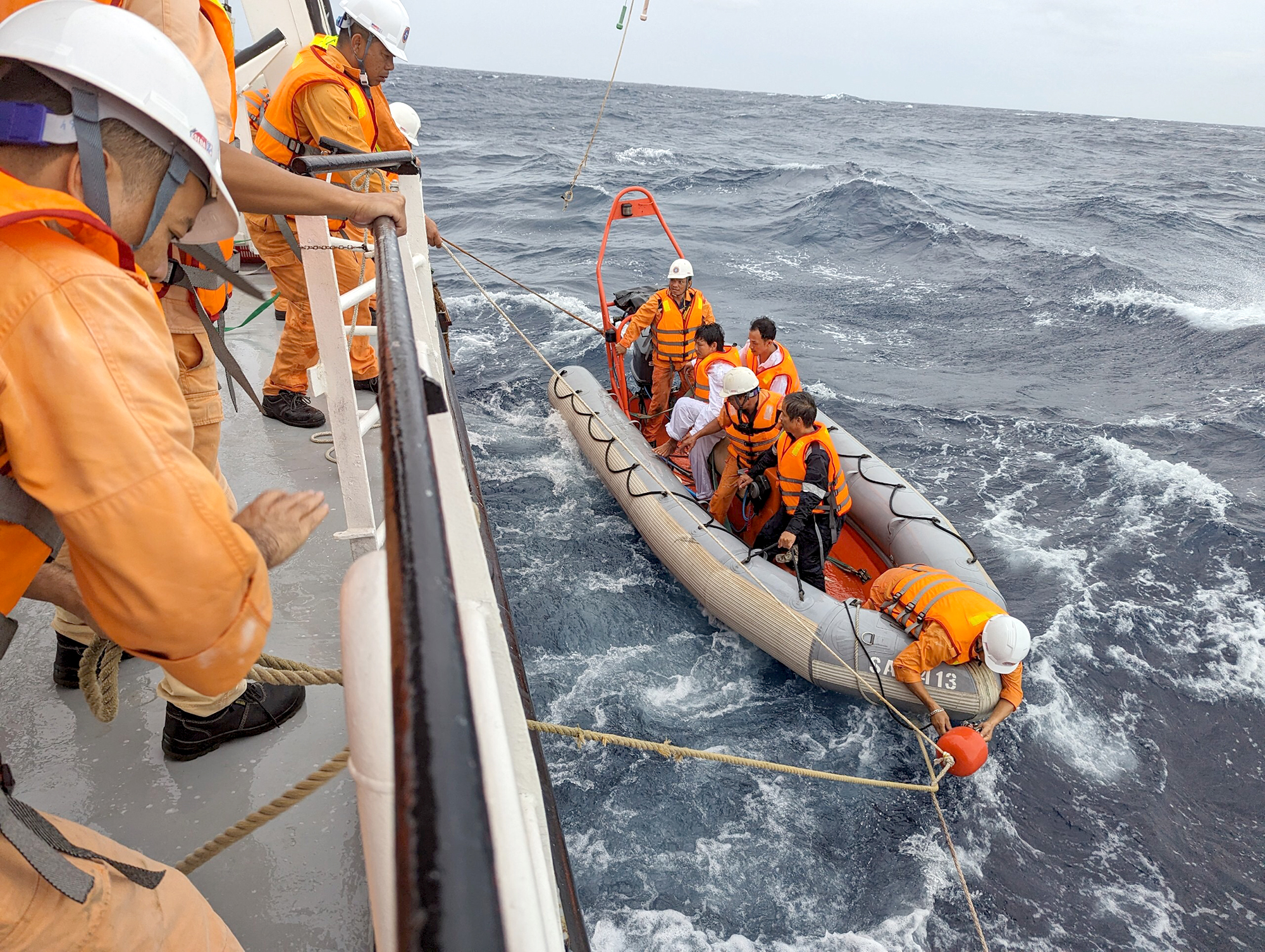 &ldquo;Mỏi mắt&rdquo; t&igrave;m nh&acirc;n lực cứu nạn h&agrave;ng hải- Ảnh 2.