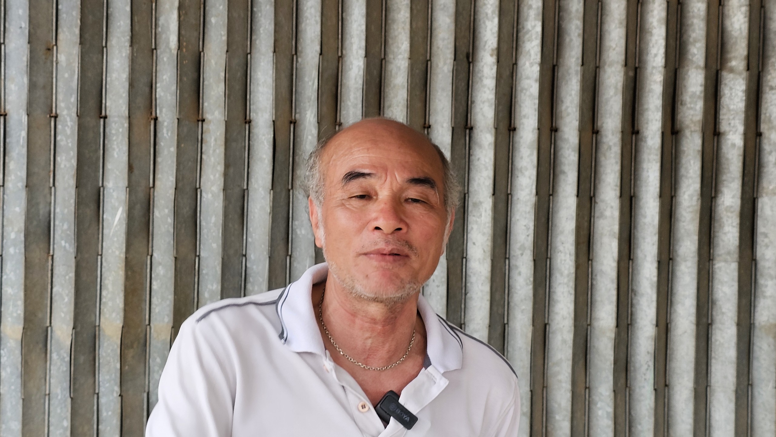 Vụ sập tường khu vui chơi khiến 3 trẻ tử vong: &Aacute;m ảnh đ&ocirc;i d&eacute;p tại hiện trường- Ảnh 1.