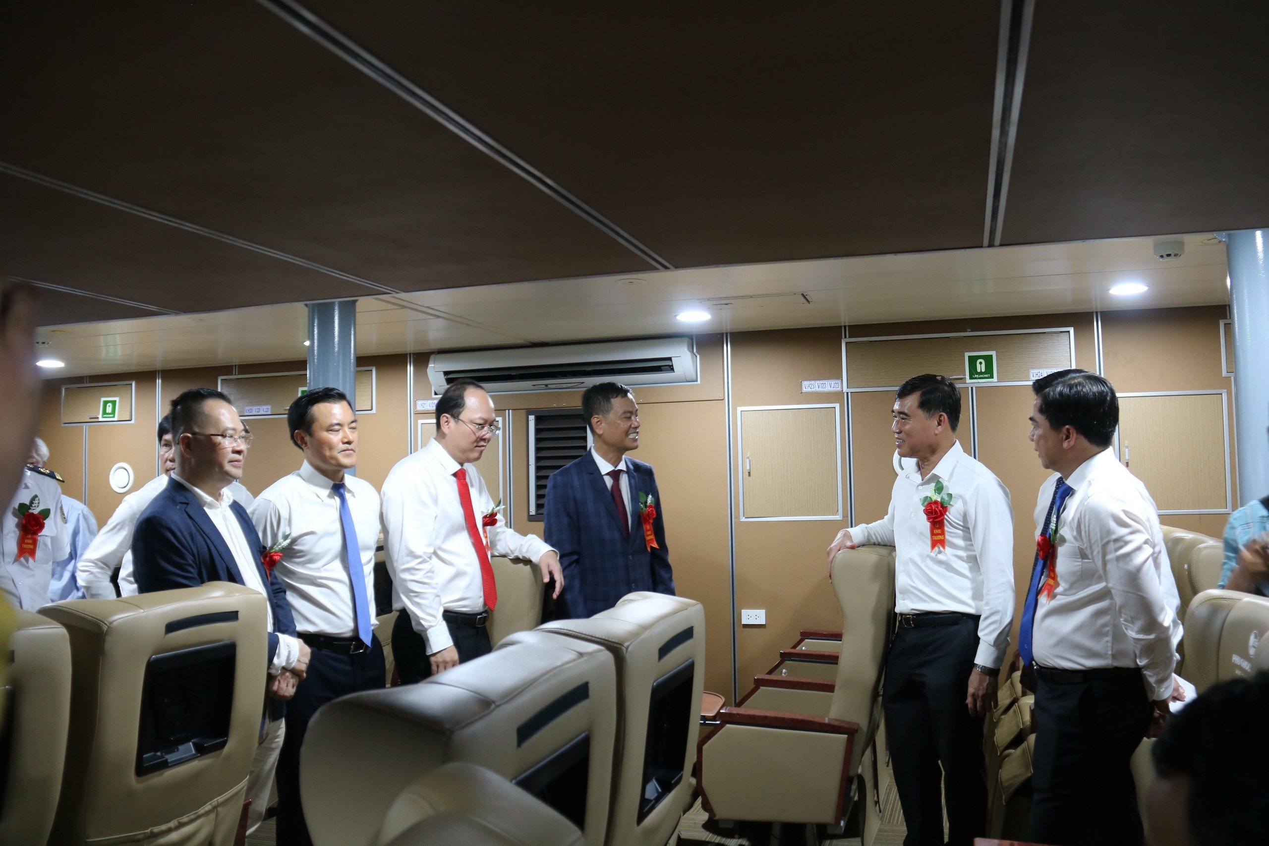 T&agrave;u cao tốc hiện đại lớn nhất Việt Nam bắt đầu chạy tuyến TP.HCM - C&ocirc;n Đảo- Ảnh 3.