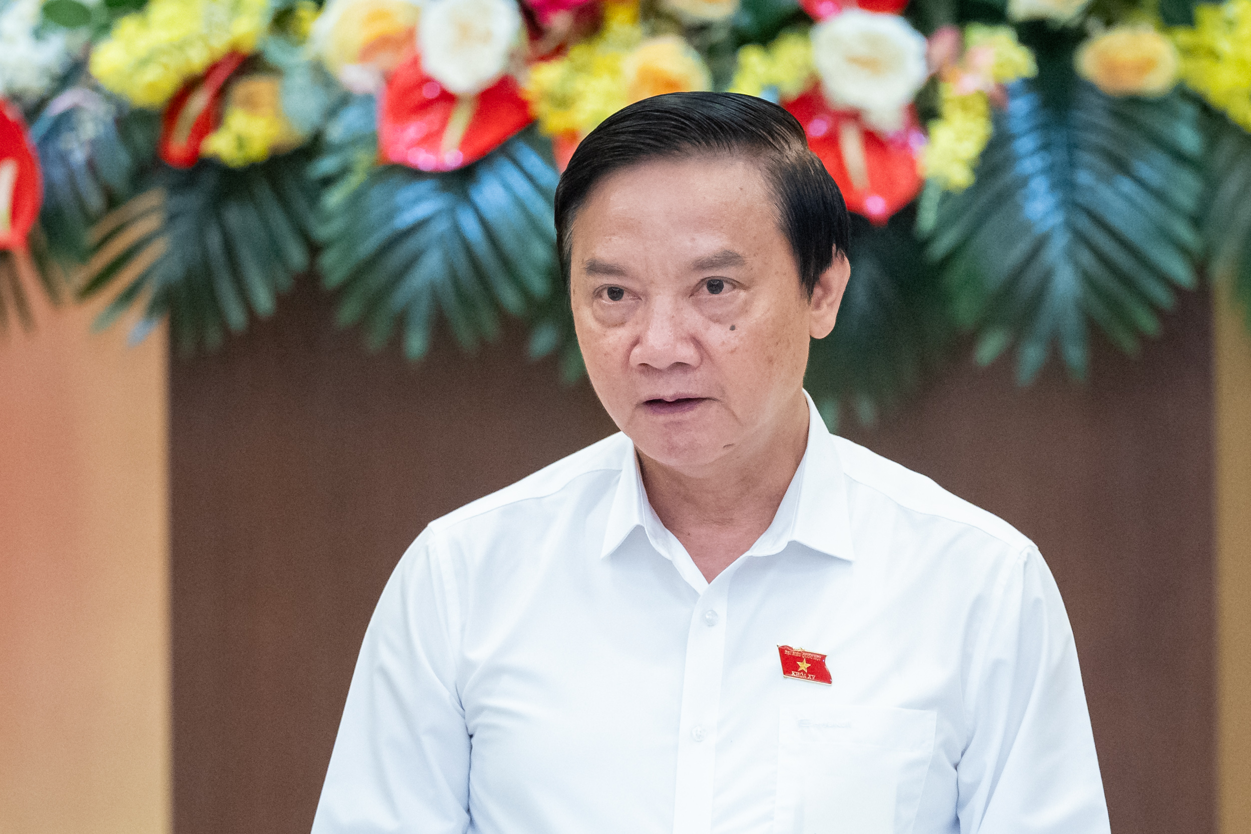 Ph&oacute; chủ tịch Quốc hội: Ca sĩ H&agrave;n Quốc diễn mấy đ&ecirc;m bằng doanh nghiệp l&agrave;m nhiều th&aacute;ng- Ảnh 2.