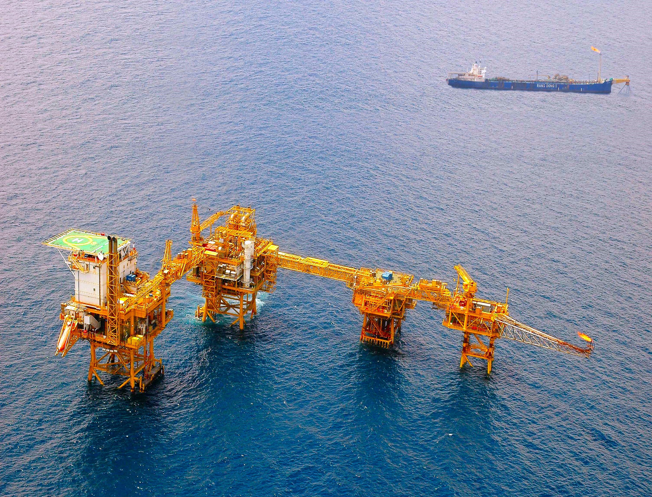 Petrovietnam tăng cường các giải pháp tạo tín chỉ carbon- Ảnh 1. Petrovietnam tăng cường các giải pháp tạo tín chỉ carbon- Ảnh 1.