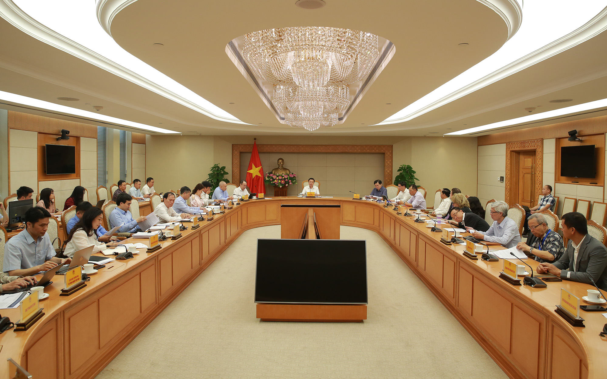 Tính toán lộ trình cụ thể, khả thi khi thực hiện mua bán điện trực tiếp- Ảnh 2. Tính toán lộ trình cụ thể, khả thi khi thực hiện mua bán điện trực tiếp- Ảnh 2.