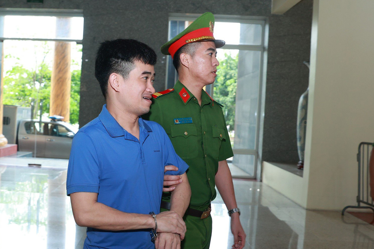 &Ocirc;ng Nguyễn Thanh Long nộp th&ecirc;m 1 tỷ, xin giảm nhẹ mức &aacute;n 18 năm t&ugrave; vụ Việt &Aacute;- Ảnh 2.