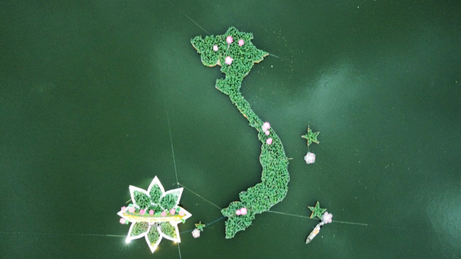 Lần thứ hai Đồng Tháp tổ chức lễ hội sen- Ảnh 4. Lần thứ hai Đồng Tháp tổ chức lễ hội sen- Ảnh 4.