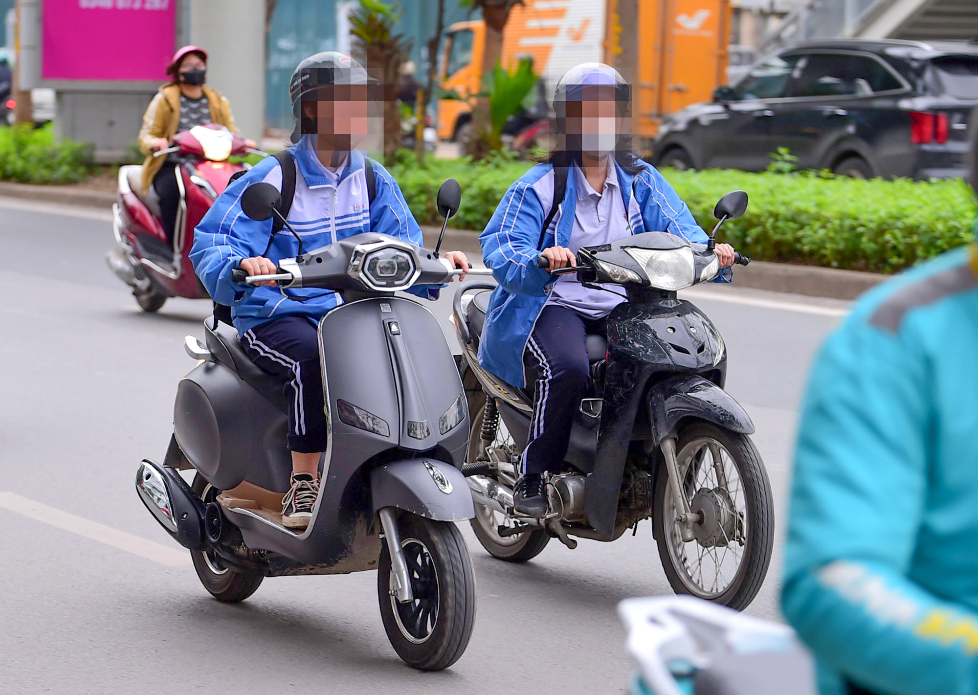 Ngăn mối nguy từ xe gắn m&aacute;y &ldquo;độ, chế&rdquo;- Ảnh 2.