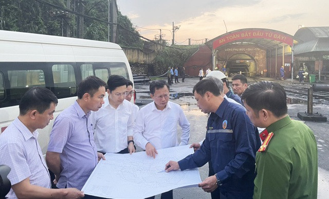 Vụ sập l&ograve;, 3 người tử vong: Gi&aacute;m đốc c&ocirc;ng ty than bị cho th&ocirc;i chức vụ- Ảnh 1.