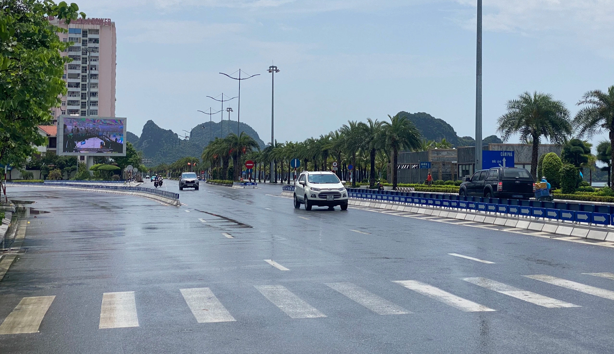 Quảng Ninh: Đầu tư s&acirc;u, bảo dưỡng tốt kết cấu hạ tầng giao th&ocirc;ng đường bộ- Ảnh 2.