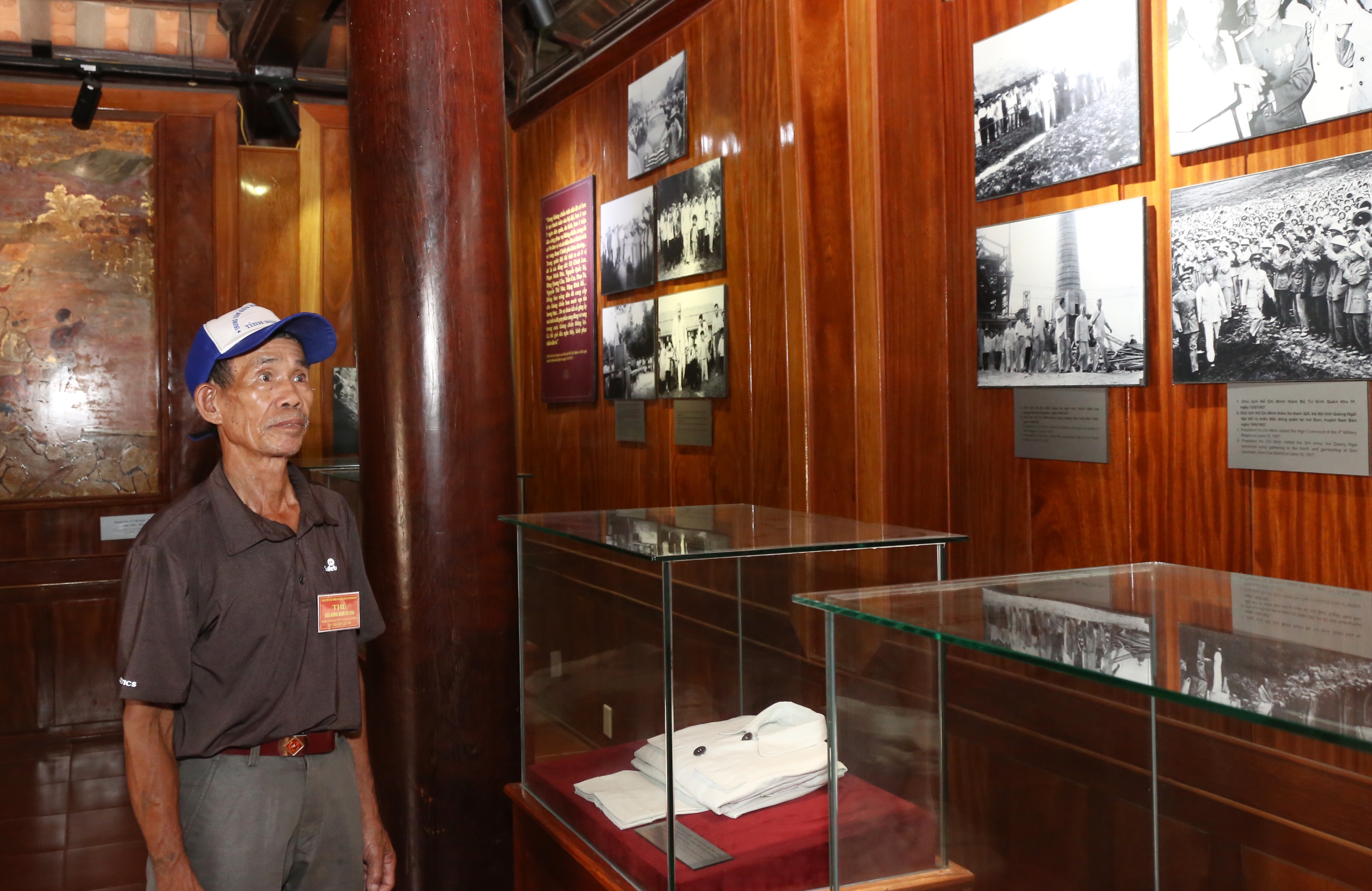 Dòng người tấp nập về thăm quê Bác- Ảnh 6. Dòng người tấp nập về thăm quê Bác- Ảnh 6.