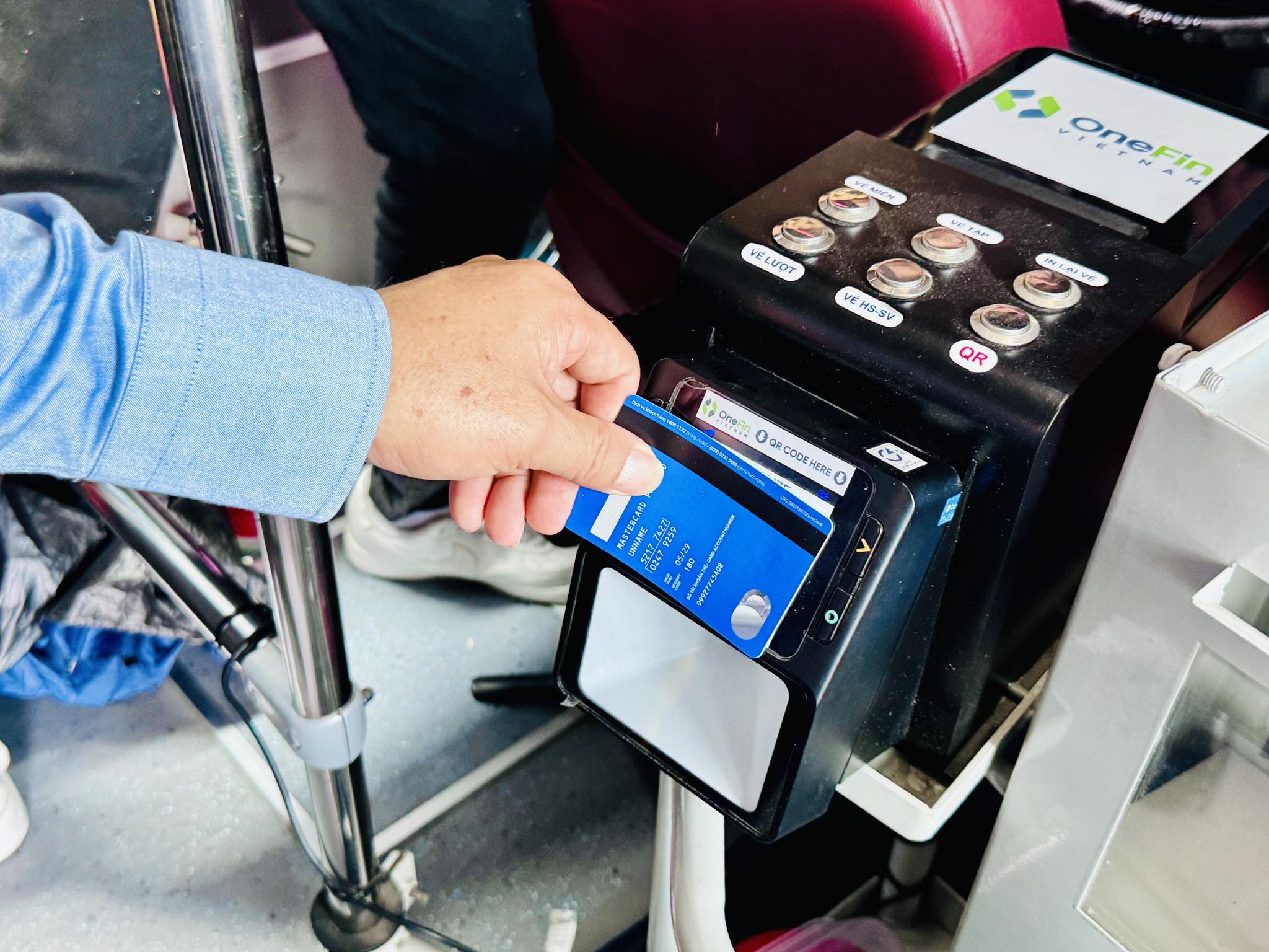 TP.HCM: Thanh to&aacute;n v&eacute; xe bu&yacute;t tiện lợi chỉ với một lần chạm- Ảnh 3.