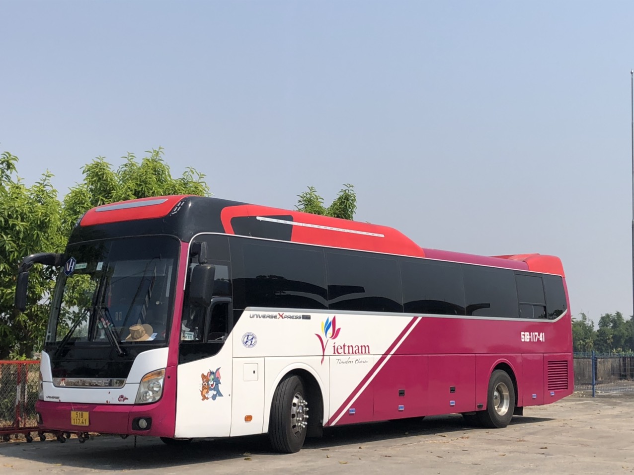 T&agrave;u cao tốc TP.HCM - C&ocirc;n Đảo: V&igrave; sao xe trung chuyển kh&aacute;ch bị qu&aacute; tải?- Ảnh 3.