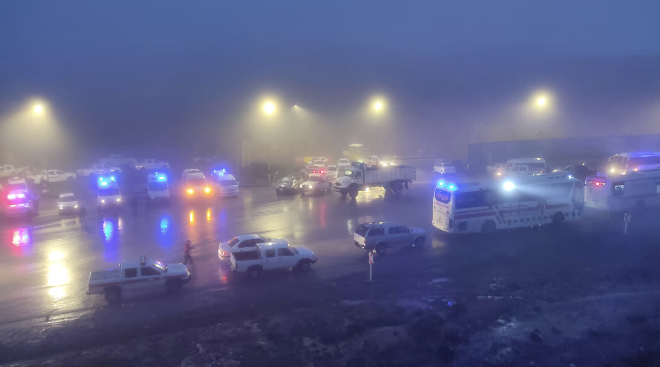 Trực thăng chở Tổng thống Iran gặp nạn: Đ&atilde; tiếp cận hiện trường vụ tai nạn- Ảnh 2.