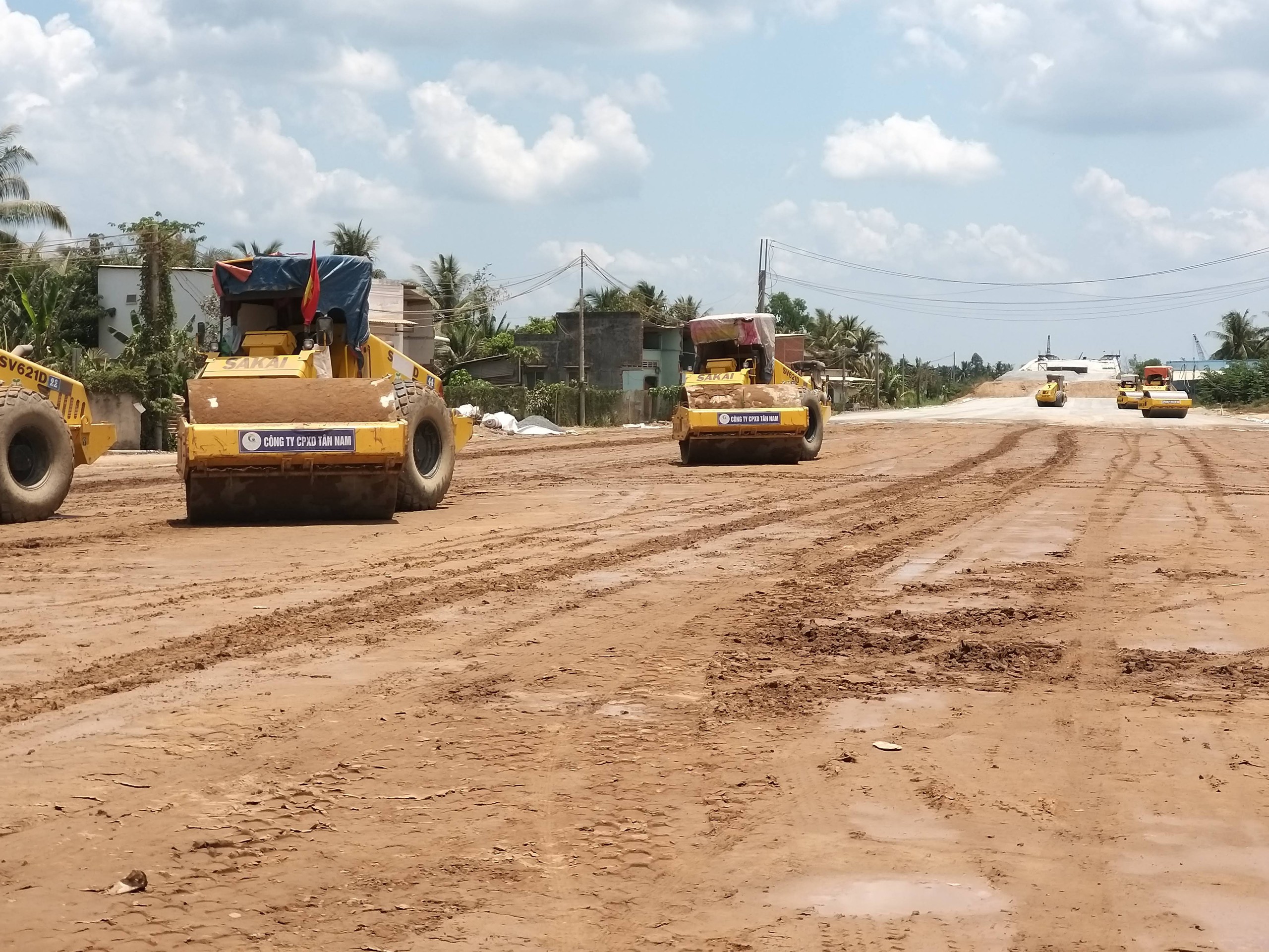 Cầu Rạch Miễu 2 ho&agrave;n th&agrave;nh lắp dầm 7 nhịp dẫn v&agrave;o cầu ch&iacute;nh- Ảnh 3.