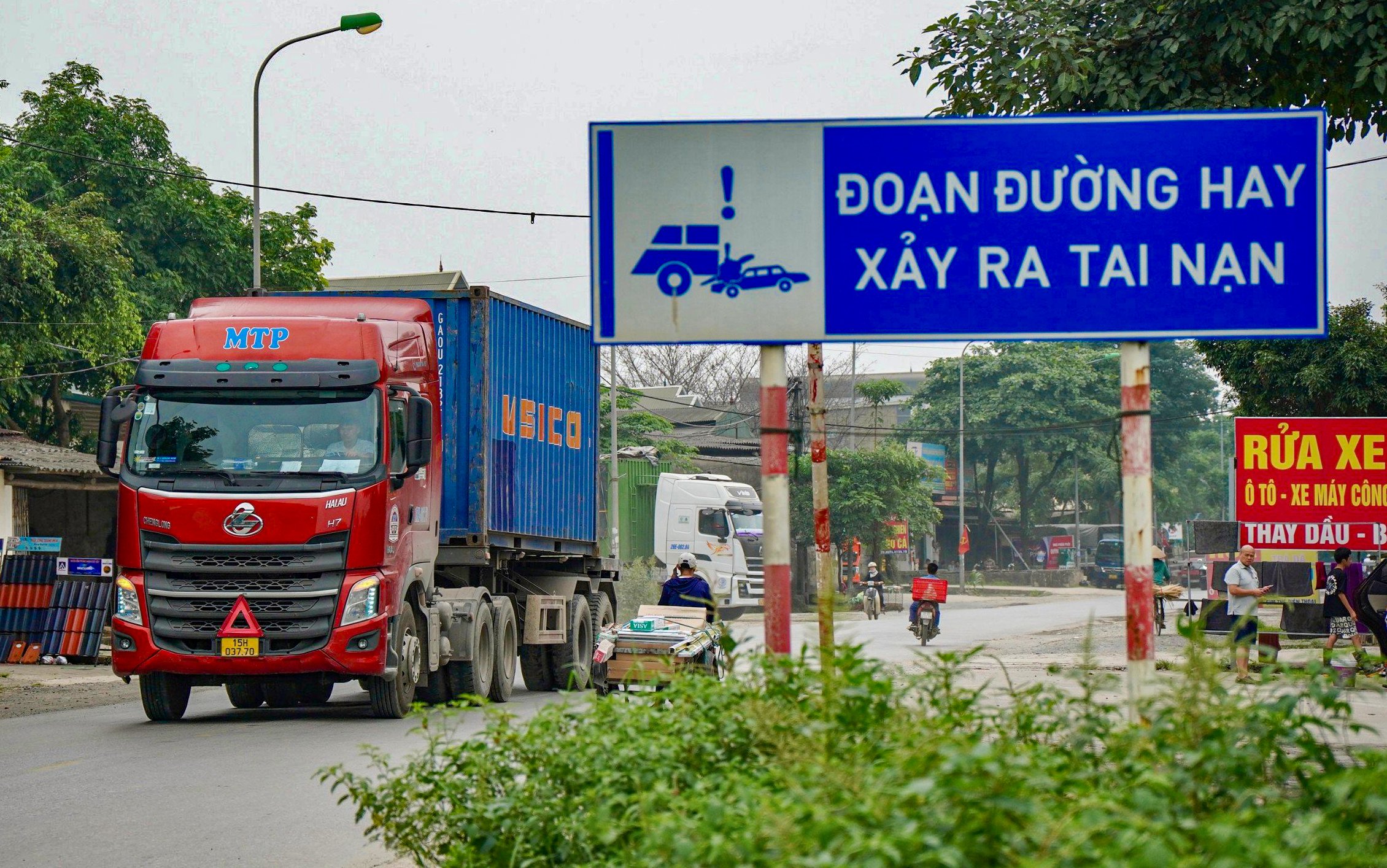 Dự &aacute;n mở rộng QL6 đi Xu&acirc;n Mai sau hơn 1,5 năm thi c&ocirc;ng- Ảnh 11.